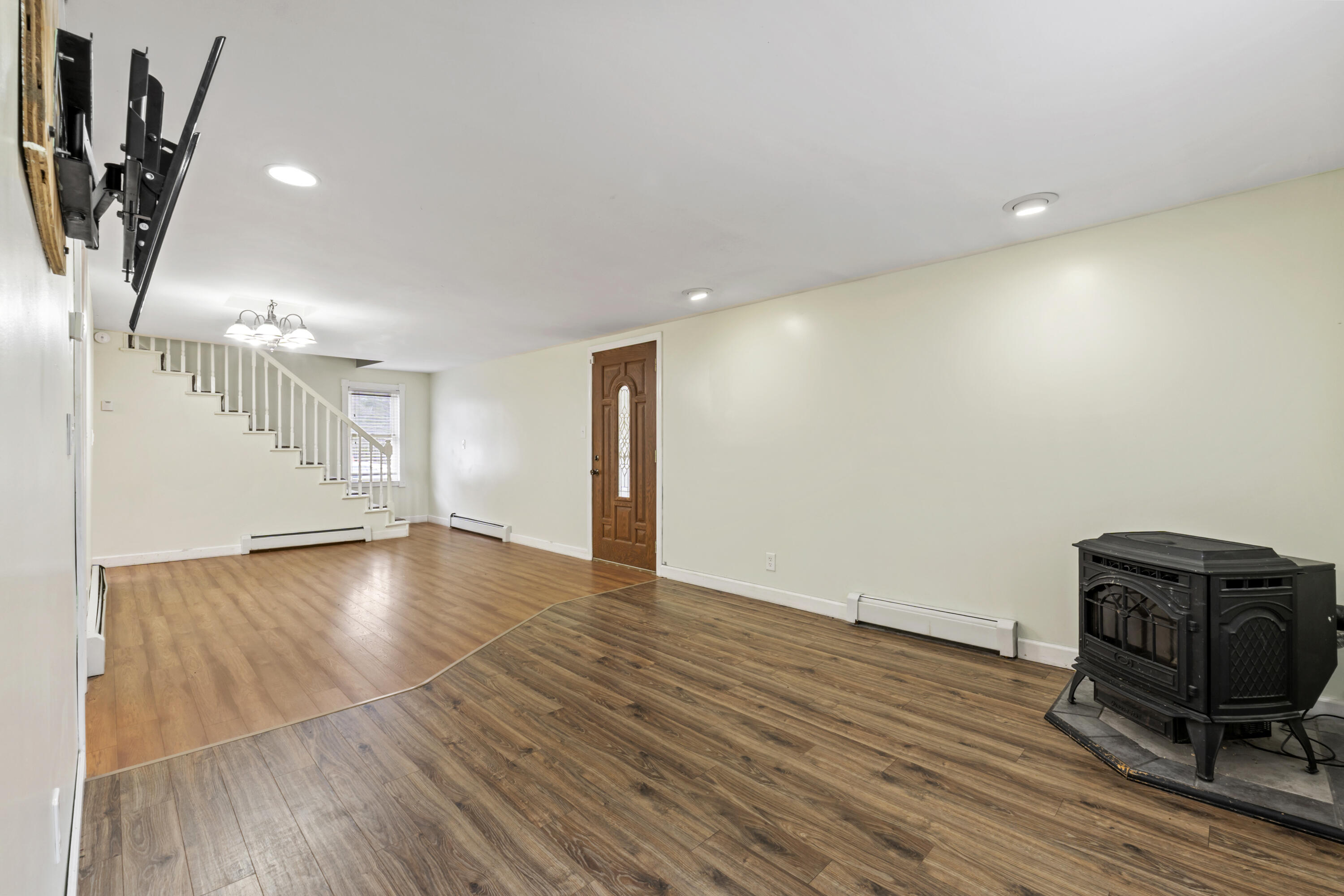 133 Main Street, Sumner, ME, 04292