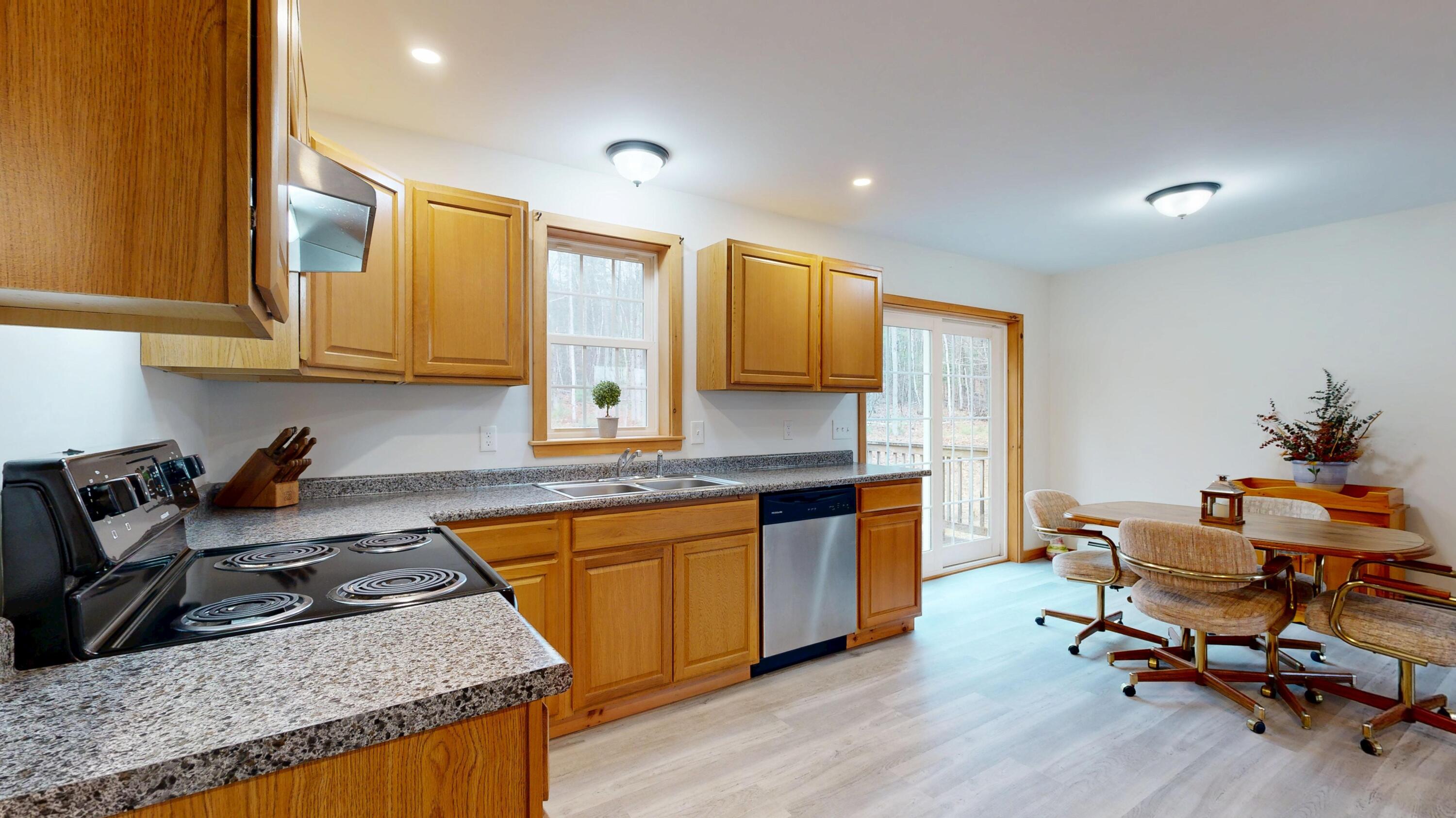 568 Quaker Ridge Road, Greene, ME, 04236