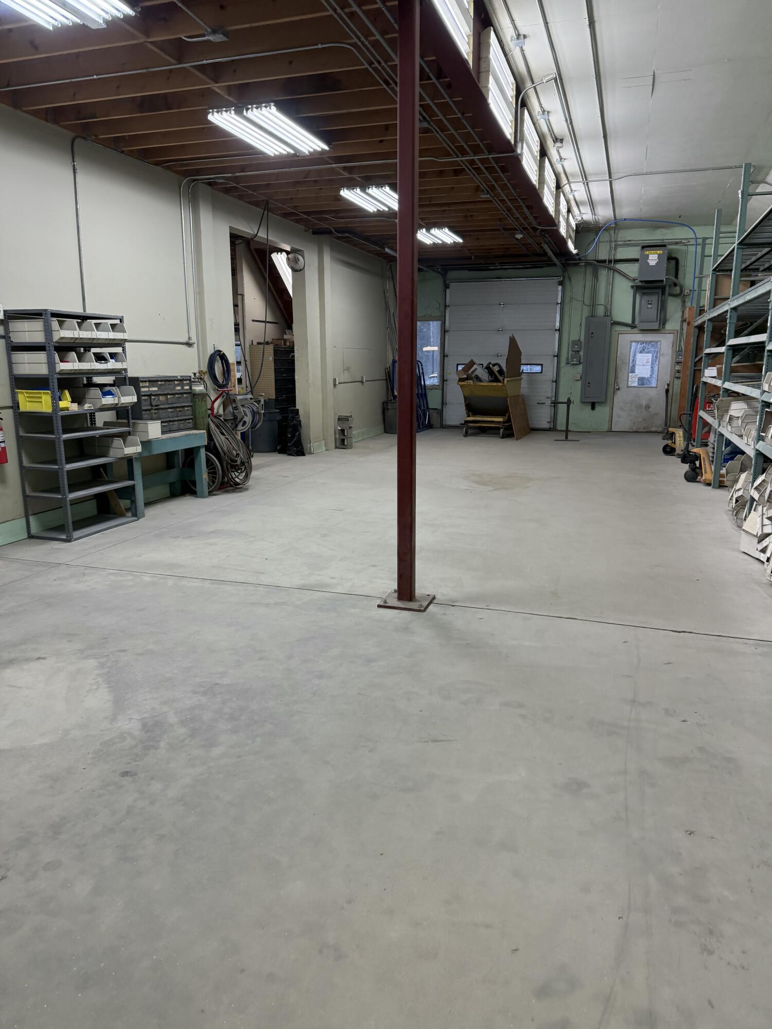 783 Auburn Road, Peru, ME, 04290