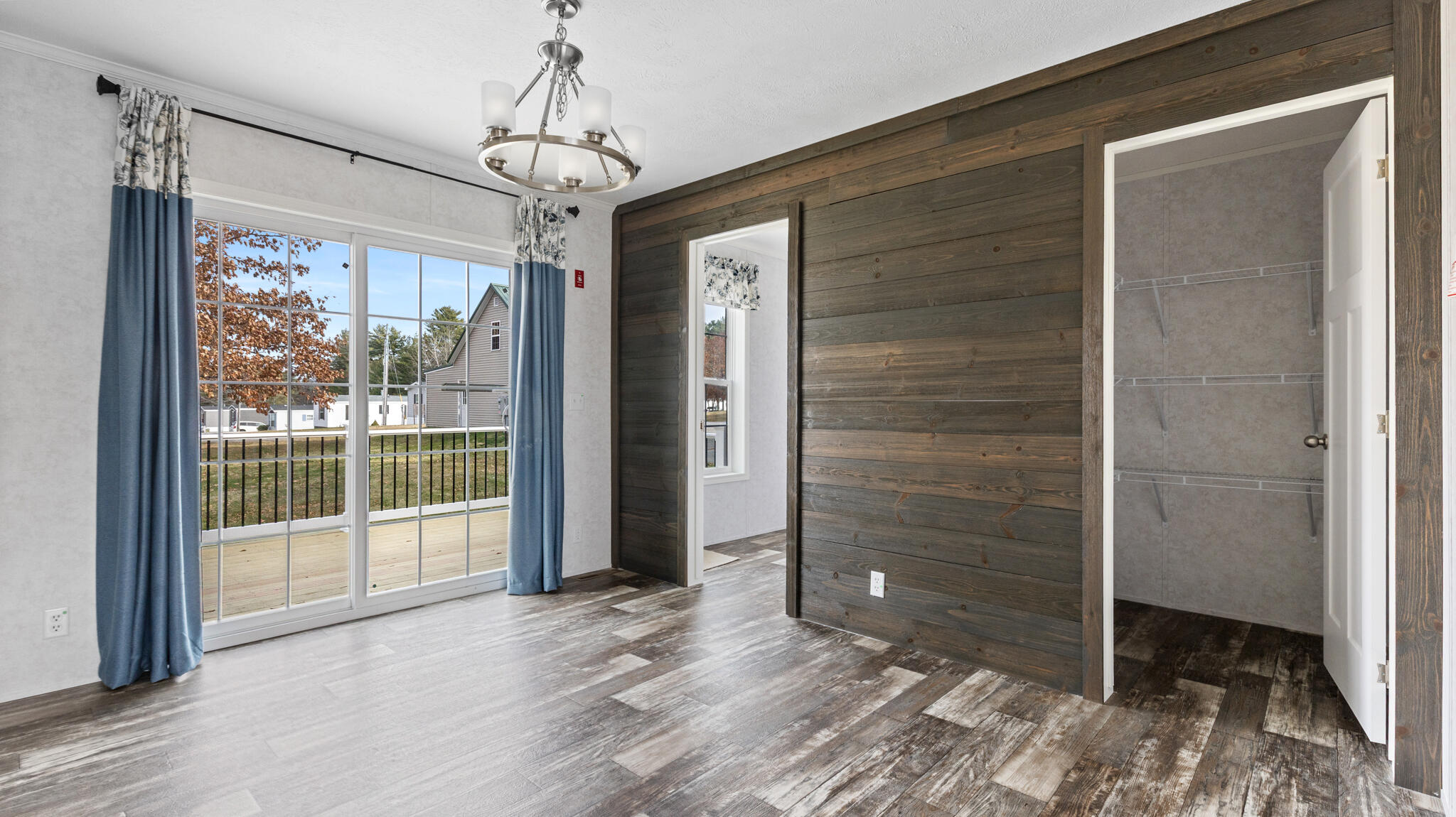 30 Main Road, Holden, ME, 04429