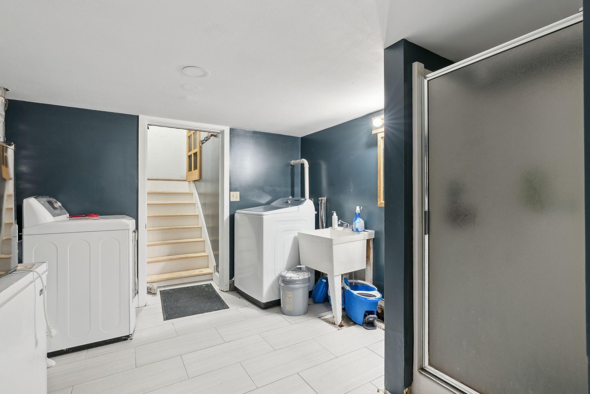 155 Wayside Road