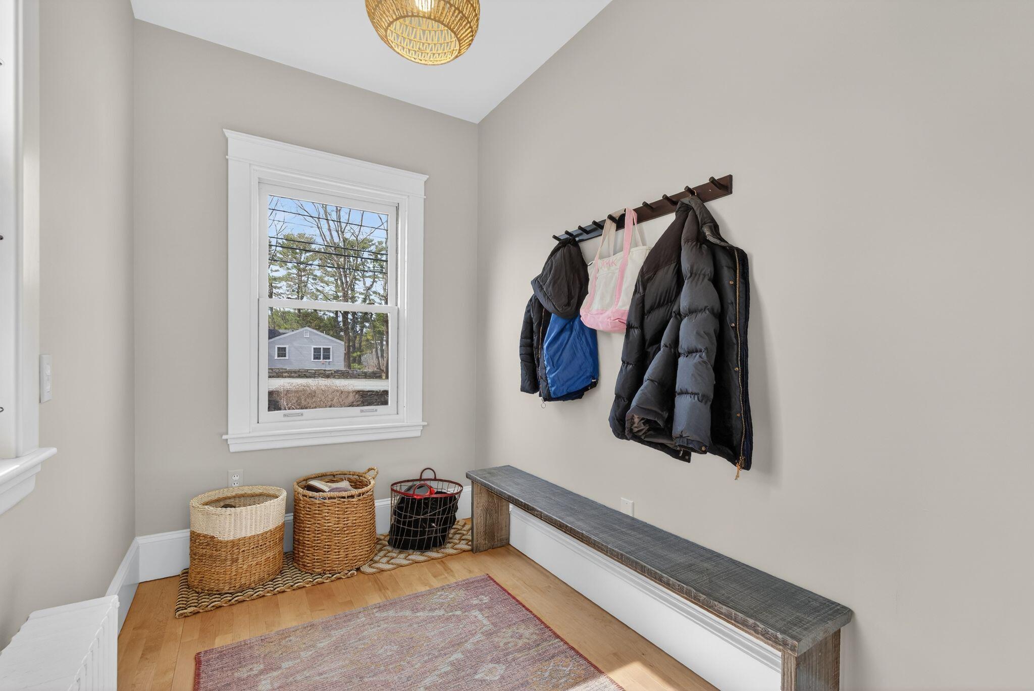 93 Foreside Road, Falmouth, ME, 04105