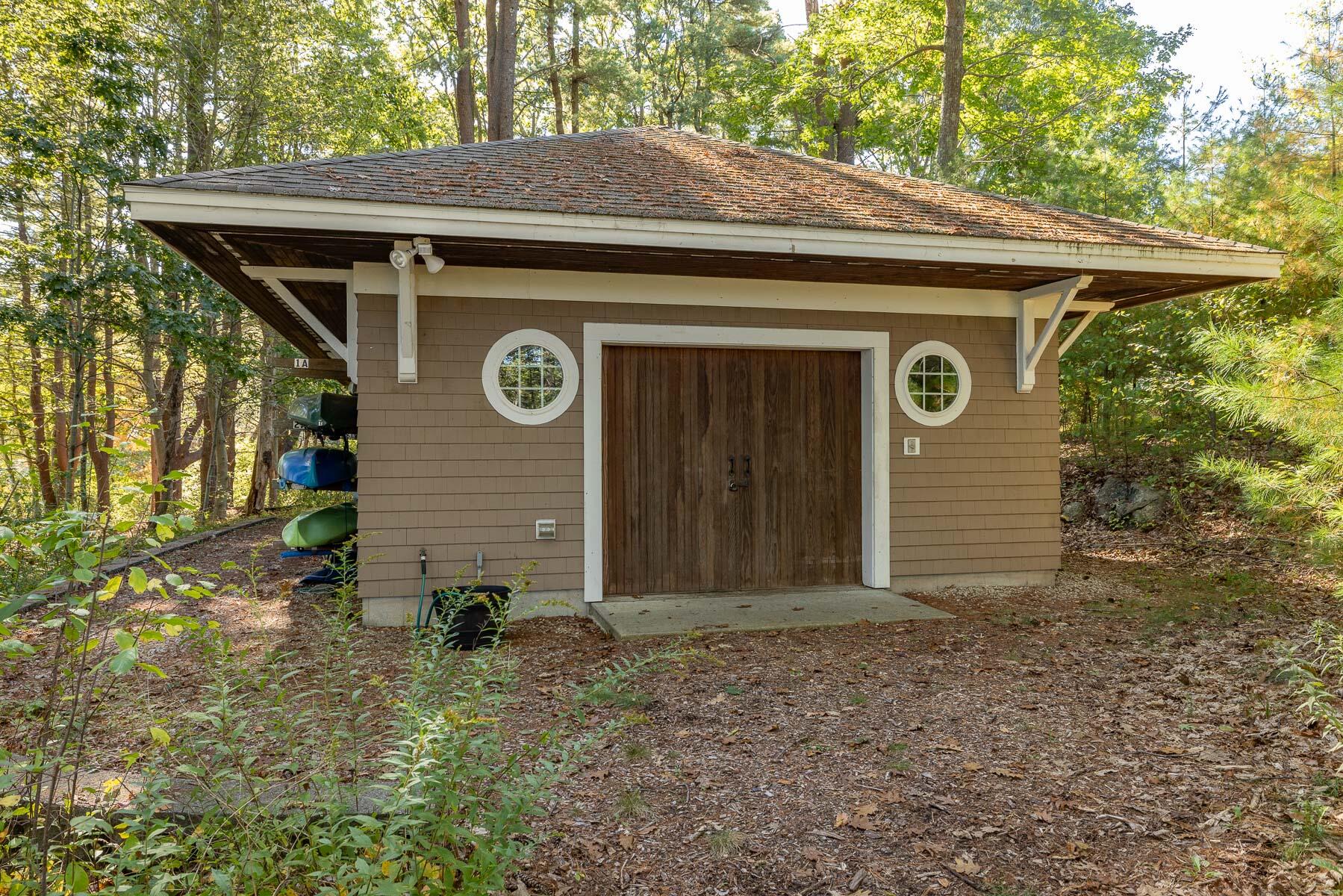 100 Shepards Cove Road UNIT F204, Kittery, ME, 03904