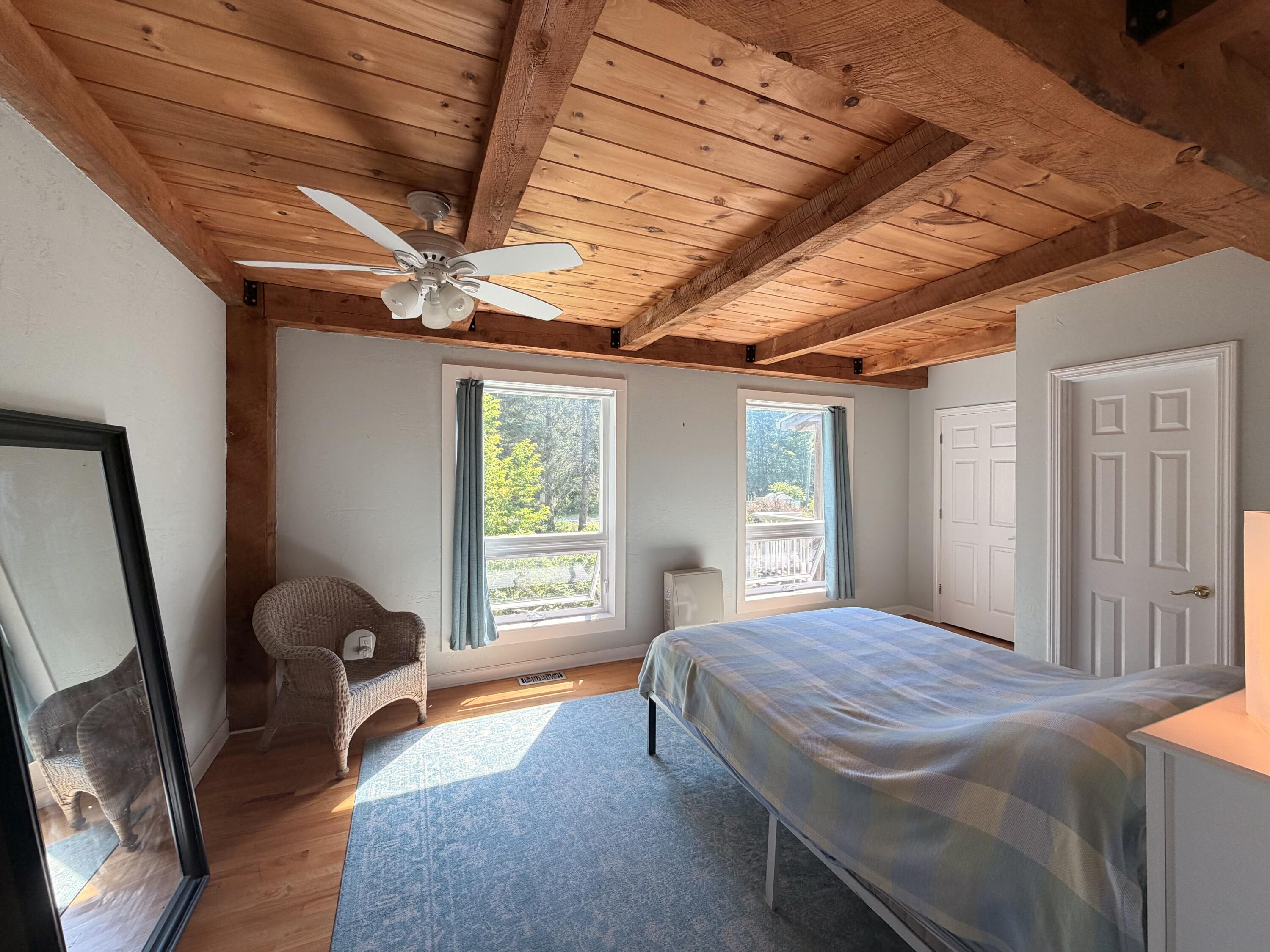 98 Bagaduce Lane, Sedgwick, ME 04676 First floor primary