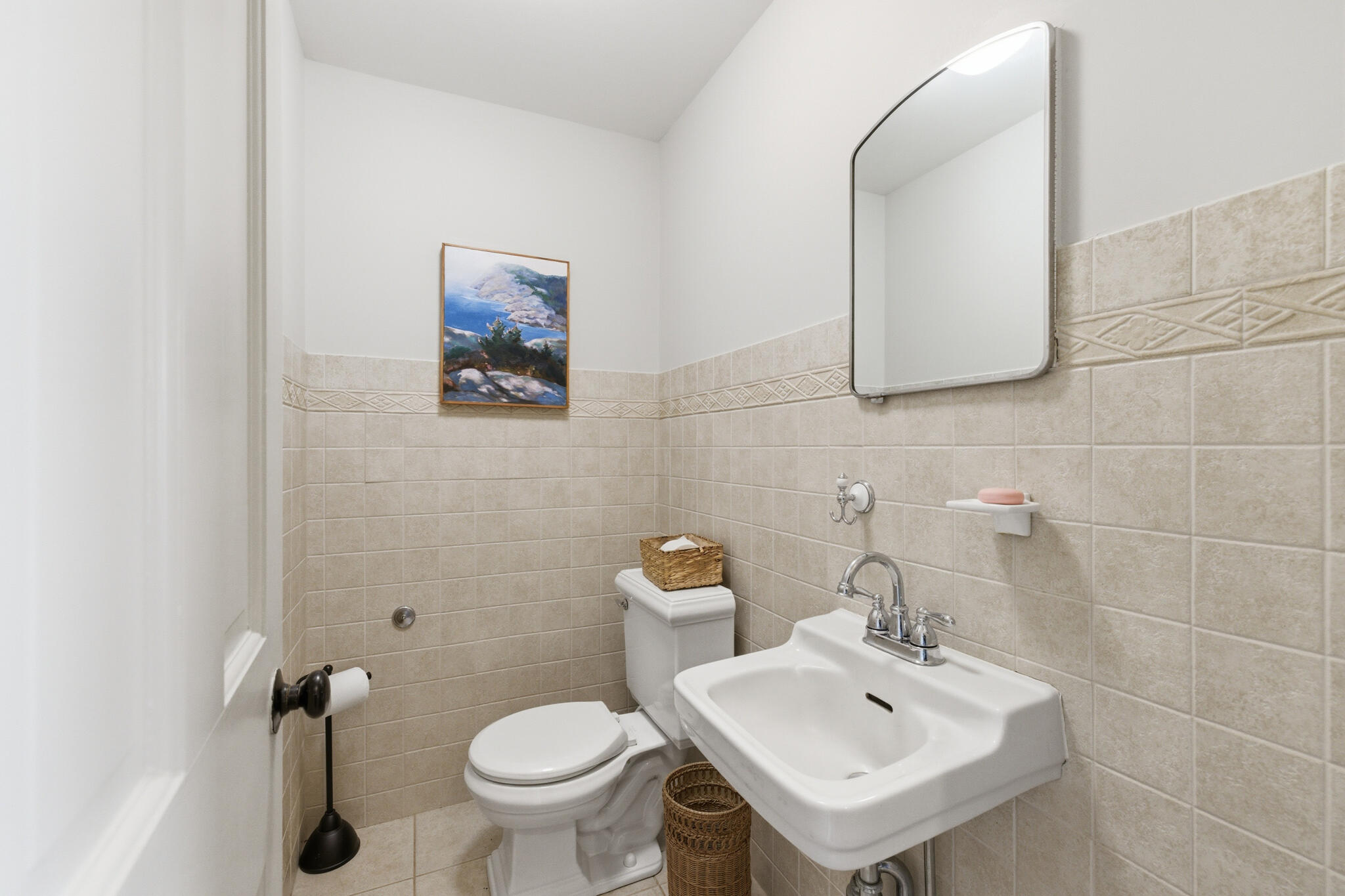 124 Phipps Point Road, Woolwich, ME 04579 Half Bath