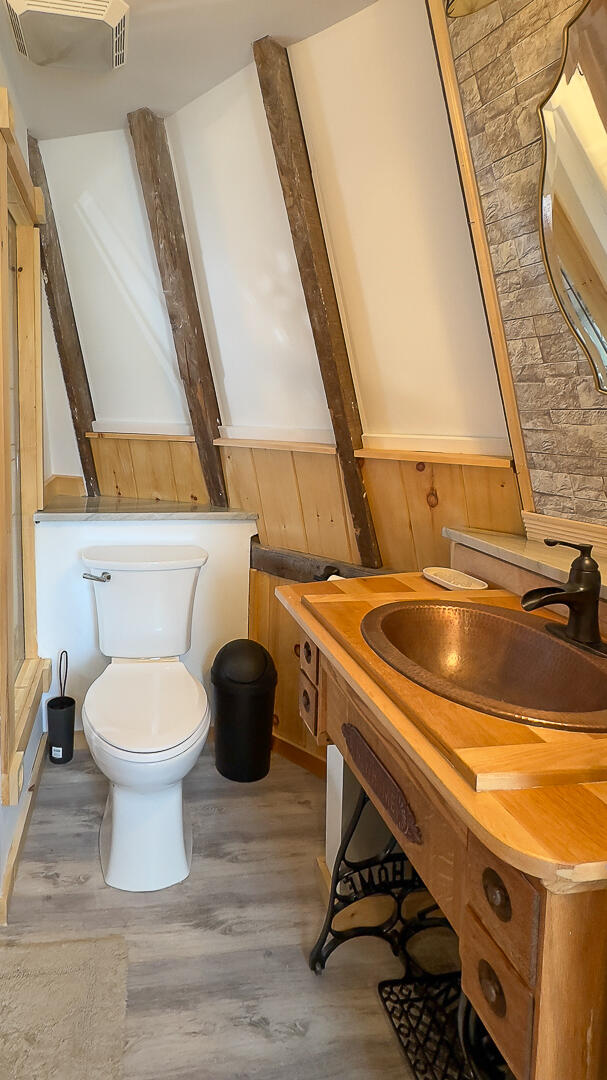 679 Roosevelt Trail, Naples, ME, 04055