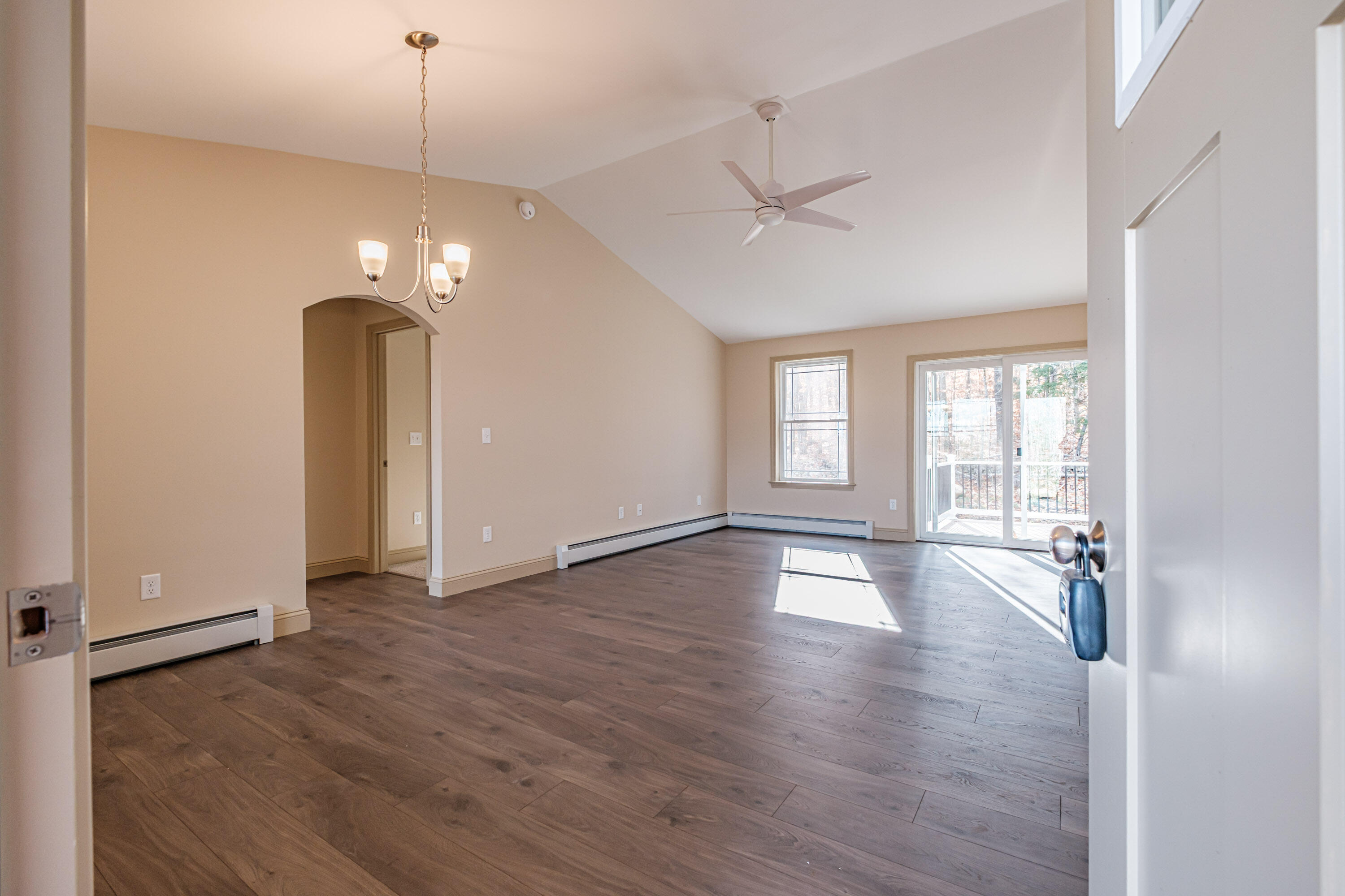 33 Woodbrey Lane, Standish, ME, 04084