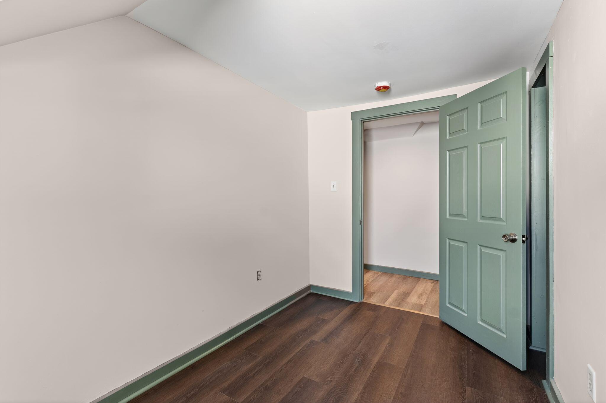 87 Pioneer Avenue, Sanford, ME, 04073