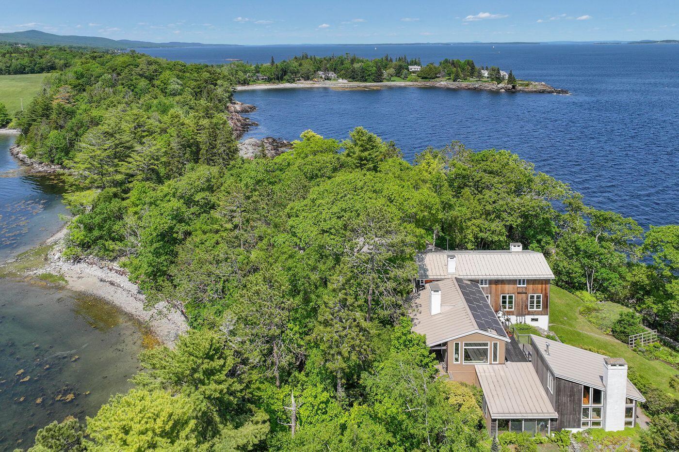 80 Hayfield Way, Rockport, ME, 04856