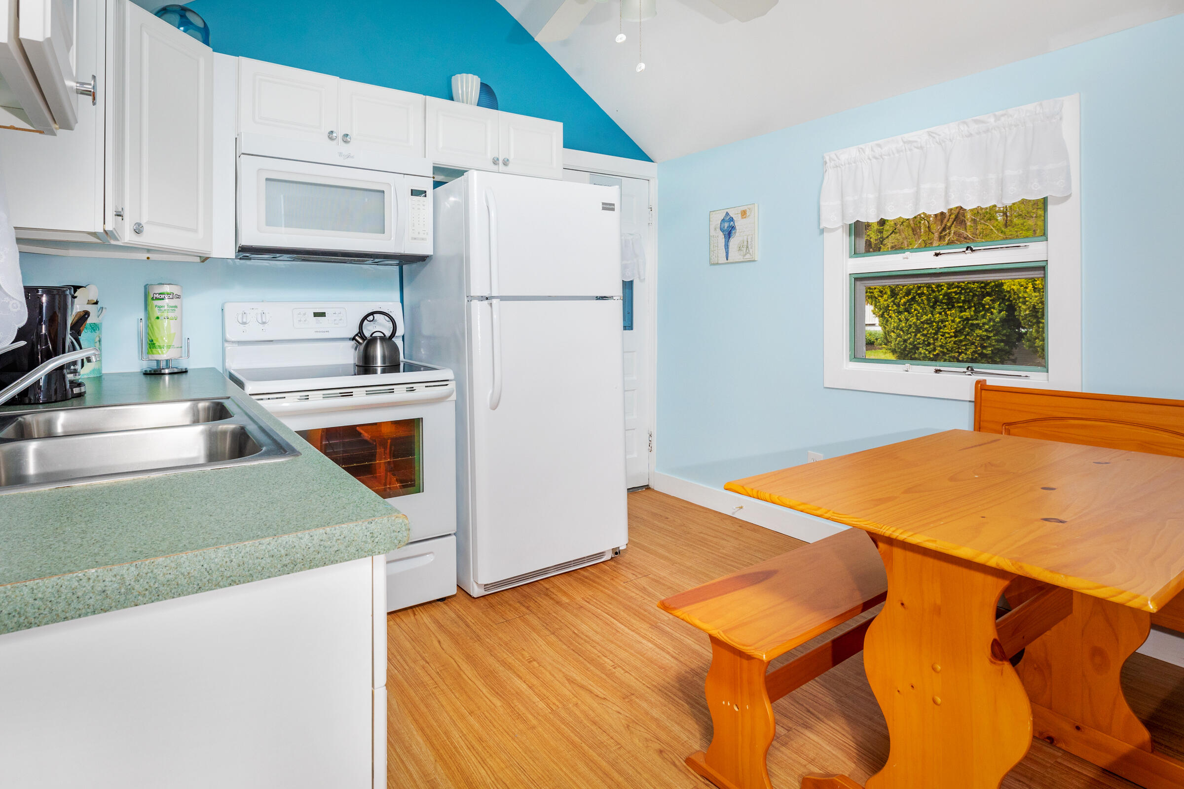 2 River Road, York, ME, 03902