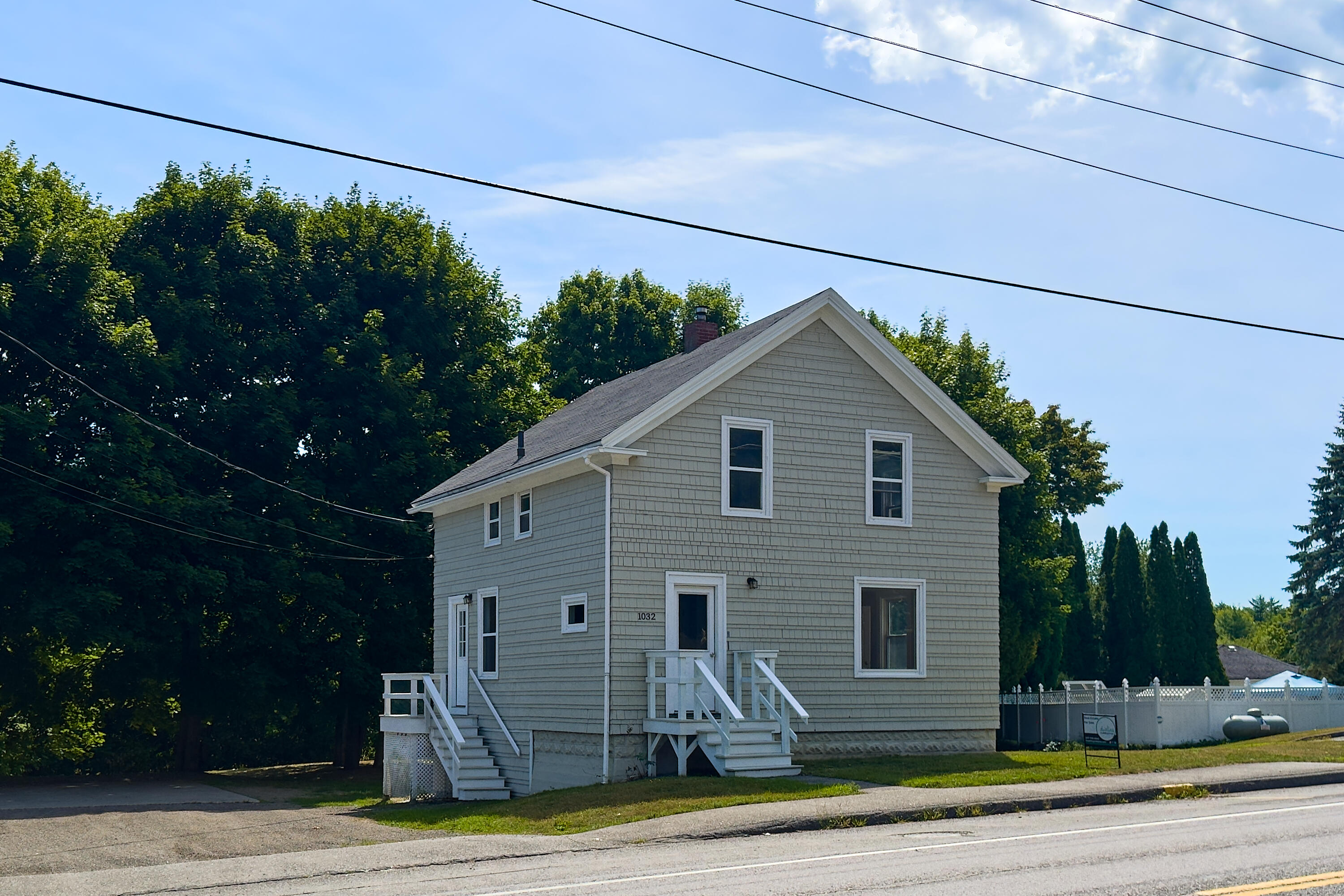 Photo of 1032 Commercial Street Rockport ME 04856