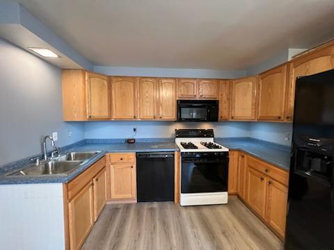 456 Essex Street, Dover-Foxcroft, ME 04426 — photo 10