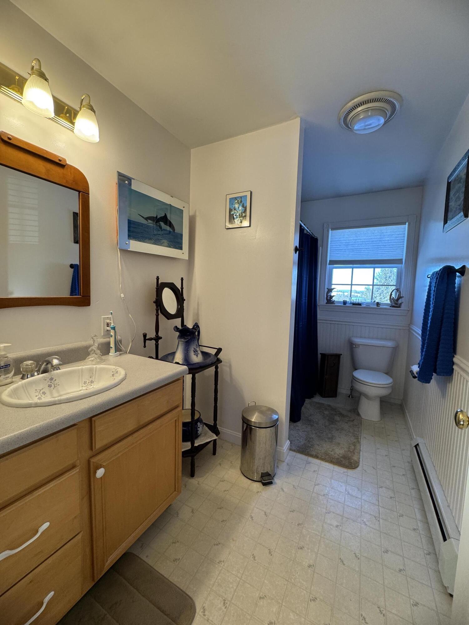 387 Exeter Road, Corinth, ME, 04427