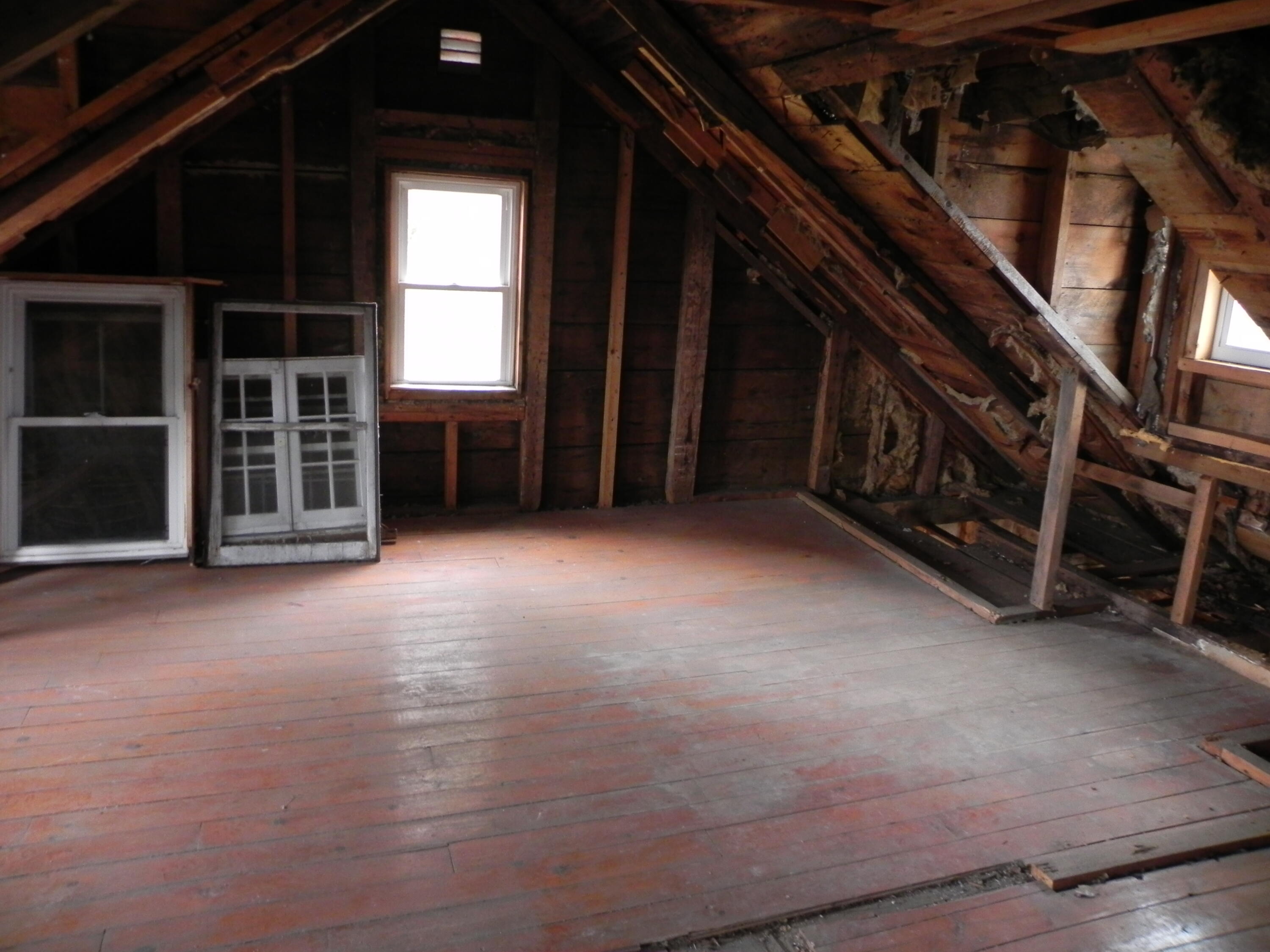 225 County Road, Lubec, ME, 04652