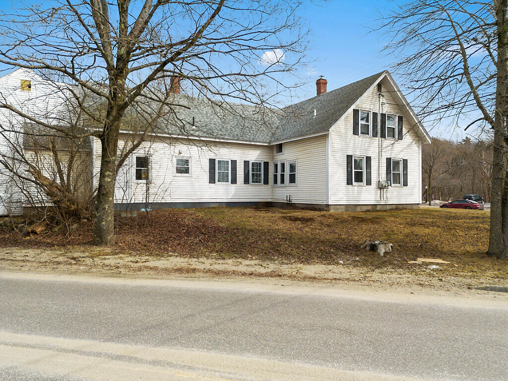 903 Western Avenue, Manchester, ME, 04351