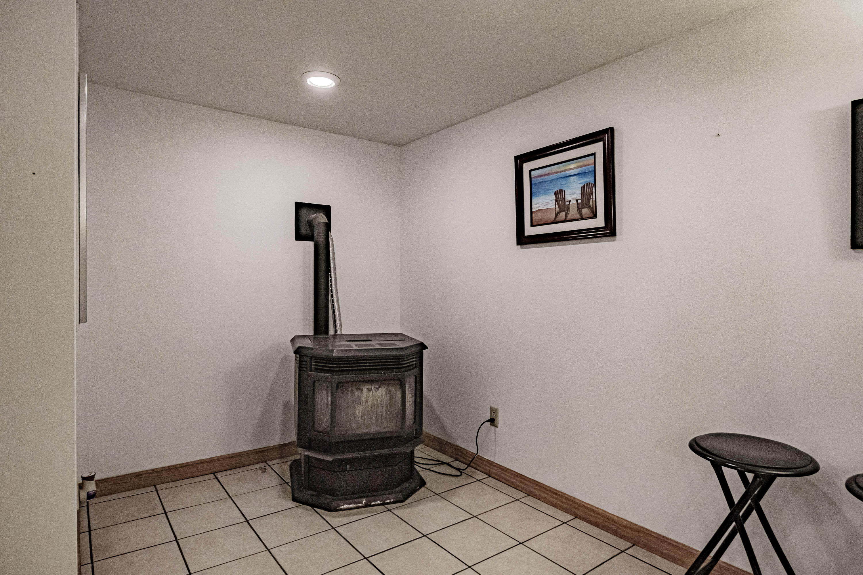 30 Cemetery Road, Greenwood, ME, 04255-3119