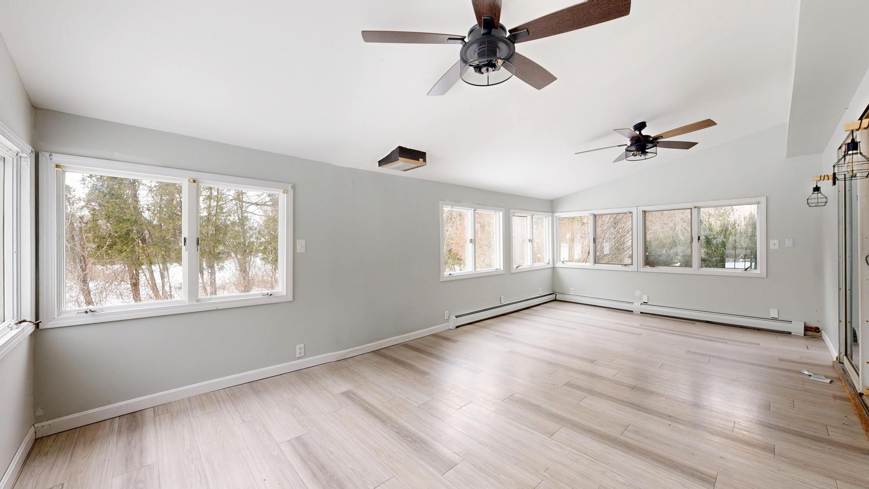 121-123 Oak Hill Road, Auburn, ME, 04210