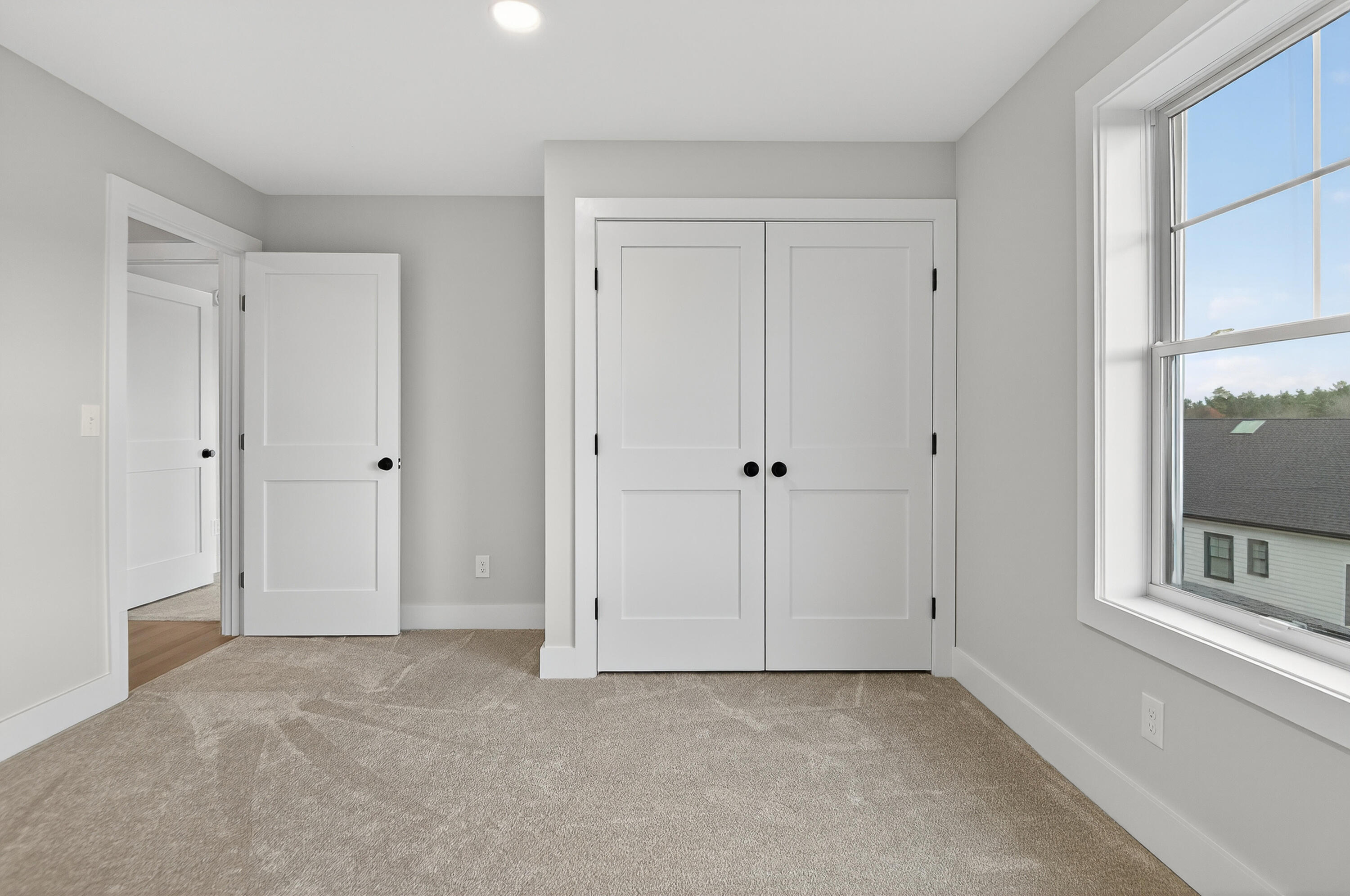 149 Owl's Nest Road, Portland, ME, 04102