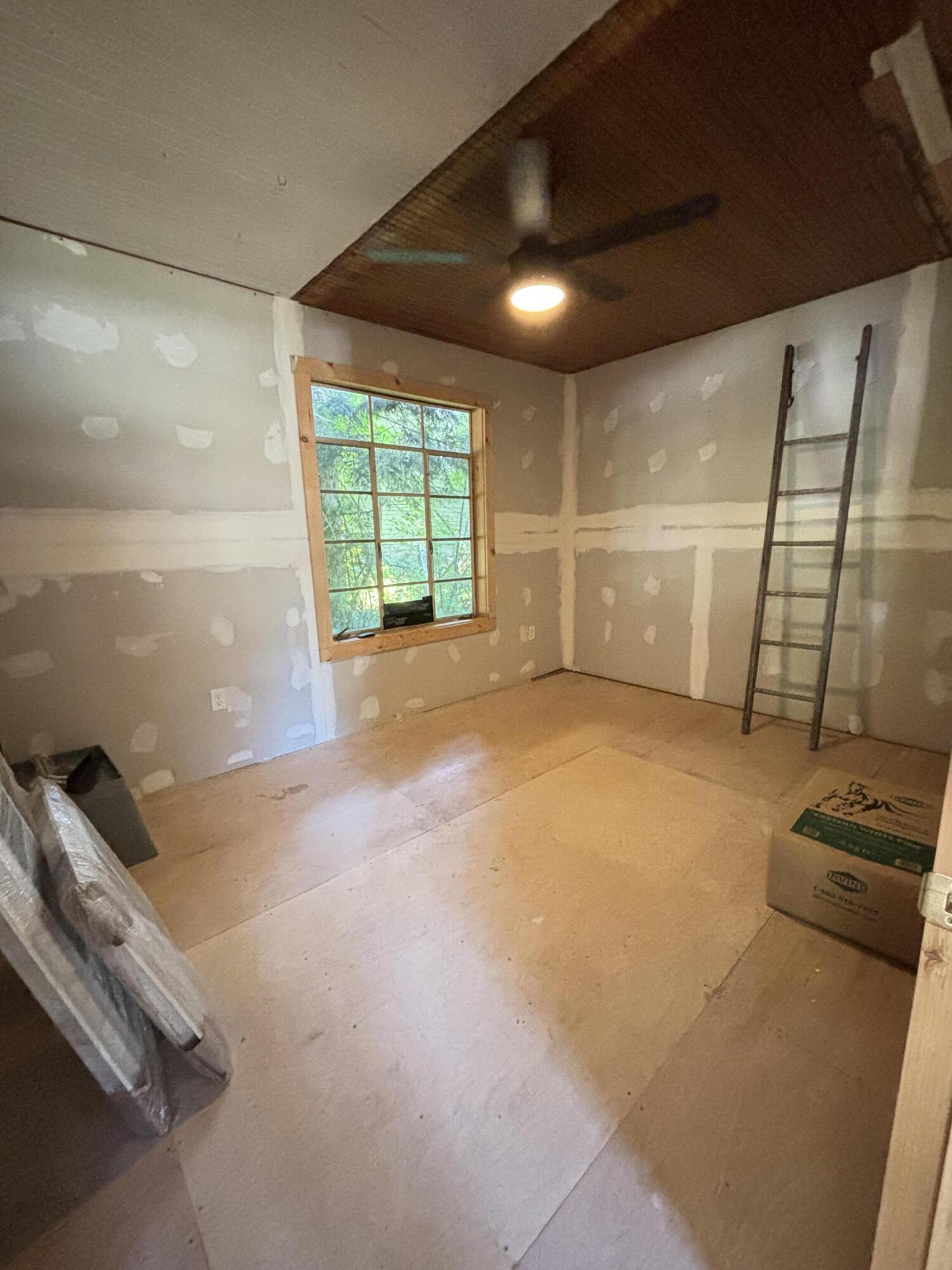 2 Iredale Street, Bridgton, ME, 04009