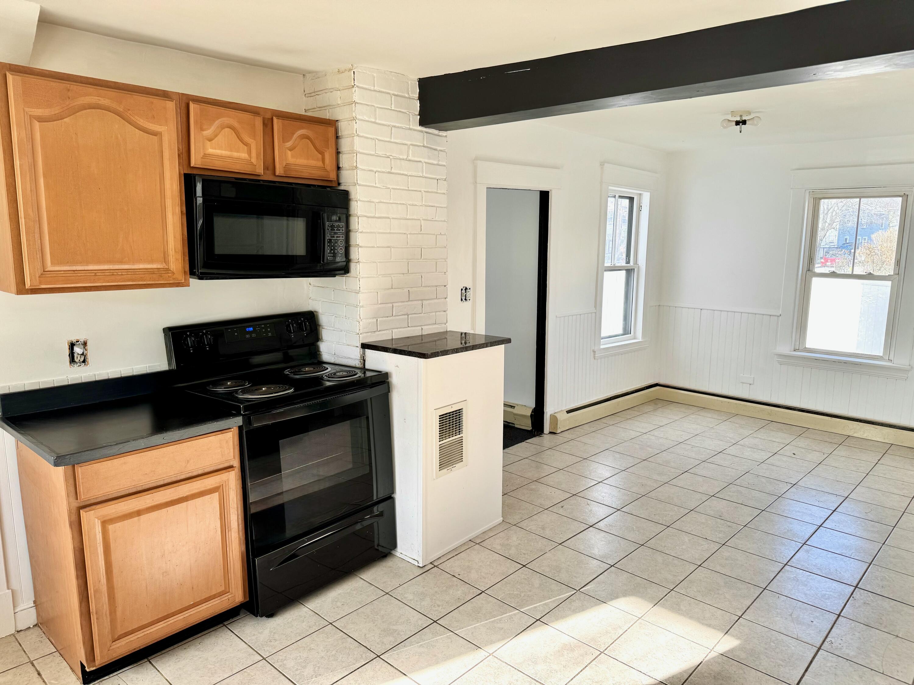 17 Granite Street, Biddeford, ME, 04005