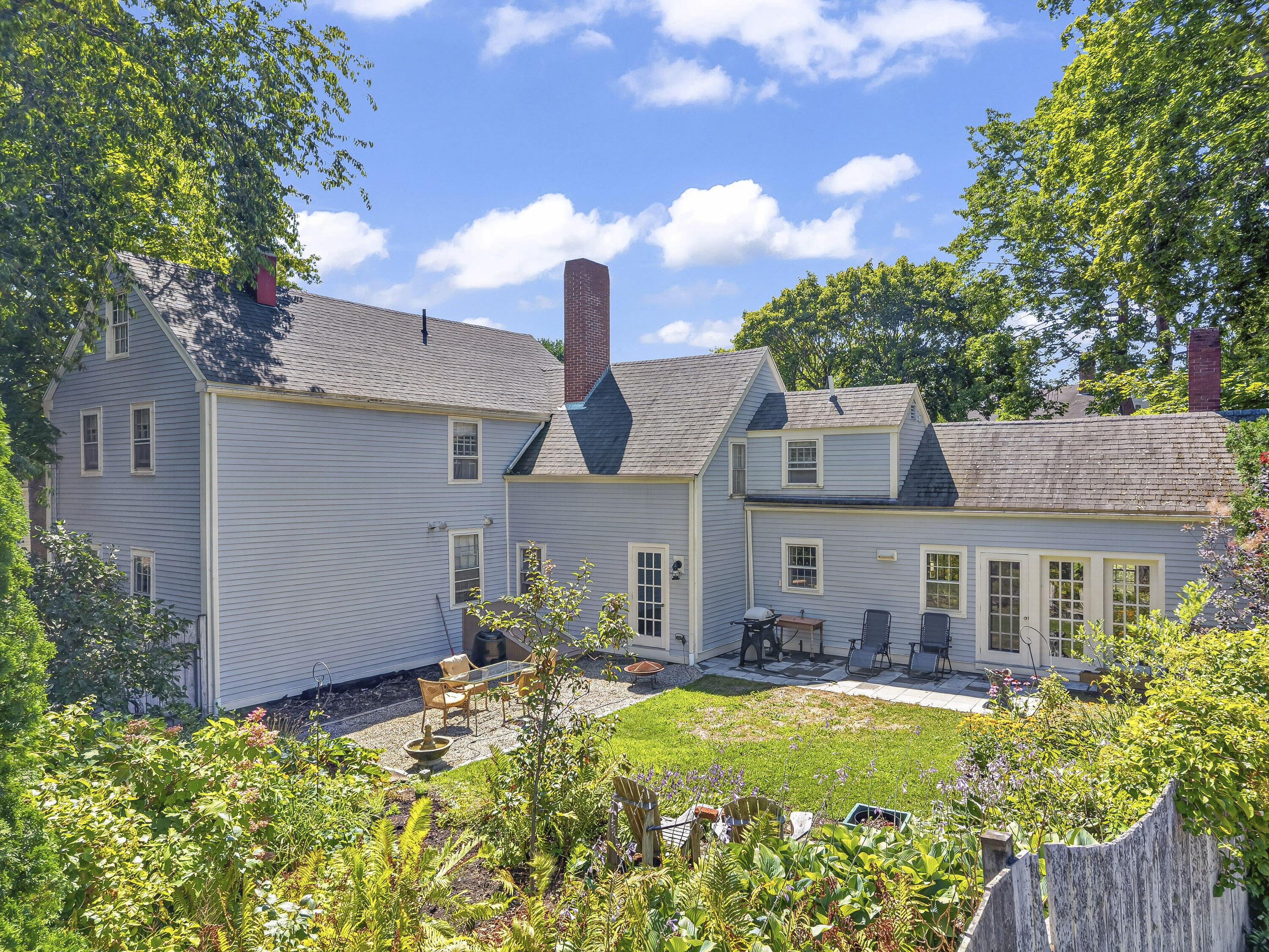62 Pleasant Street, Wiscasset, ME 04578 62 Pleasant St_177