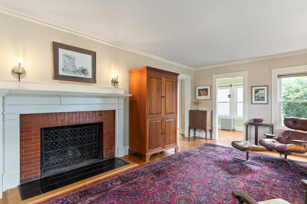 48 Belmont Street, Portland, ME 04101 DSC02857