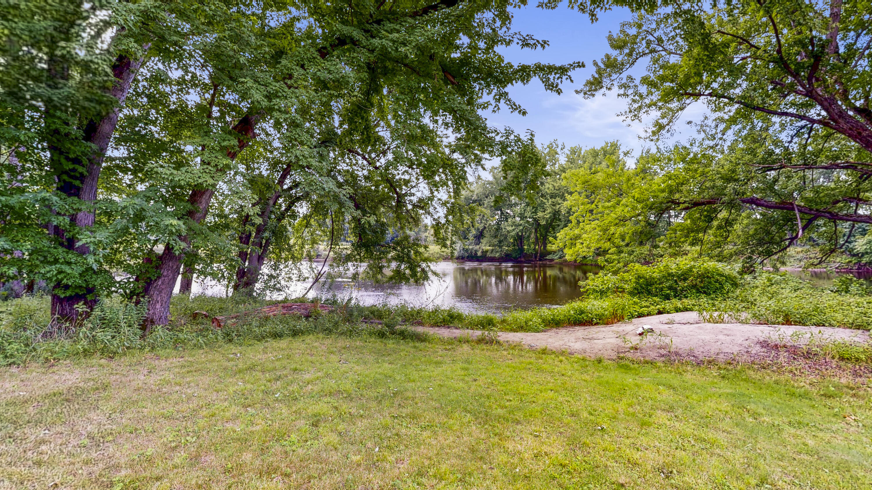 10 Harding Lane, Dixfield, ME 04224 10-Harding-lane-08032026_101759
