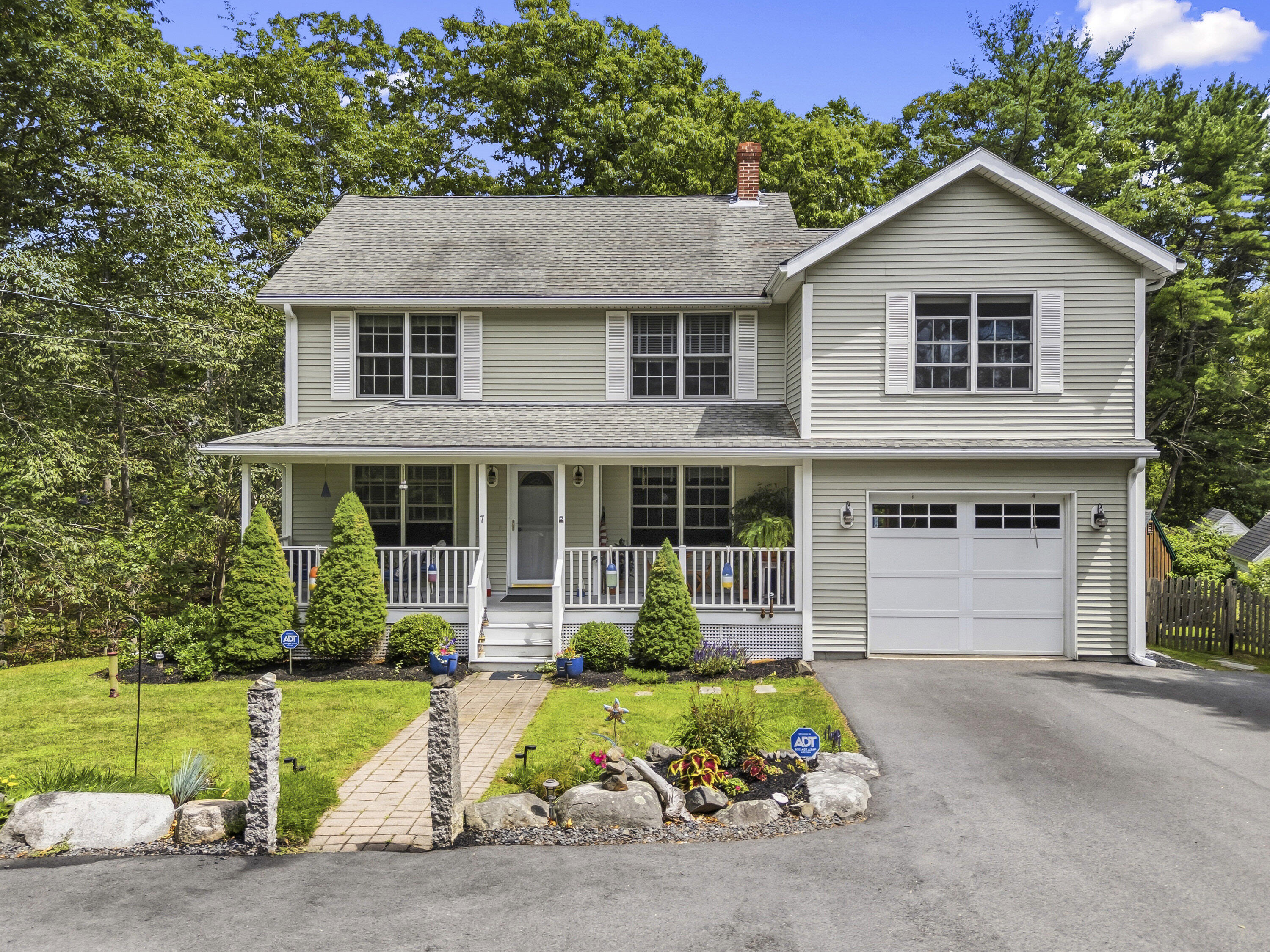 Photo of 7 Scott Avenue York ME 03909