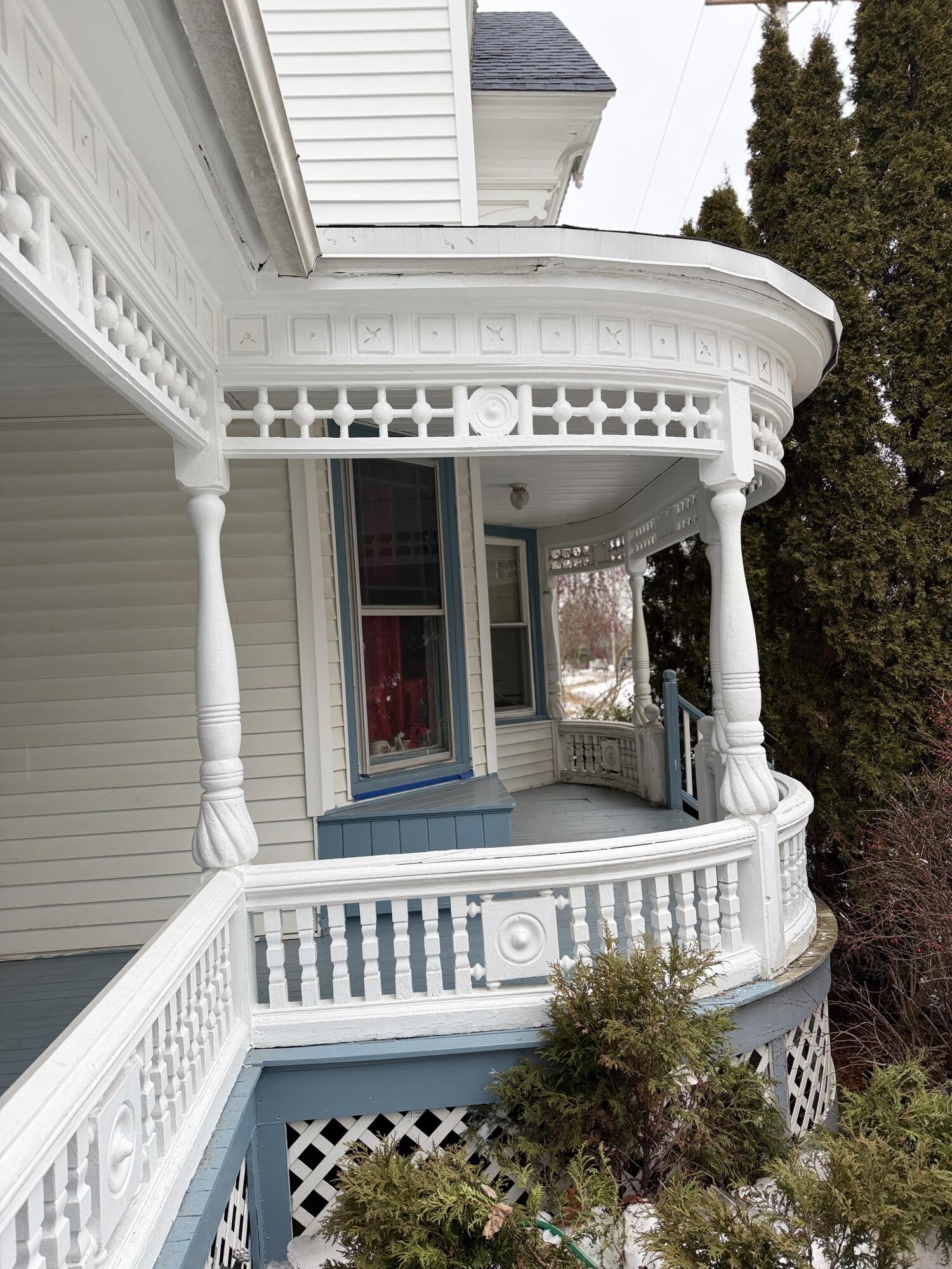 137 S Main Street, Auburn, ME, 04210