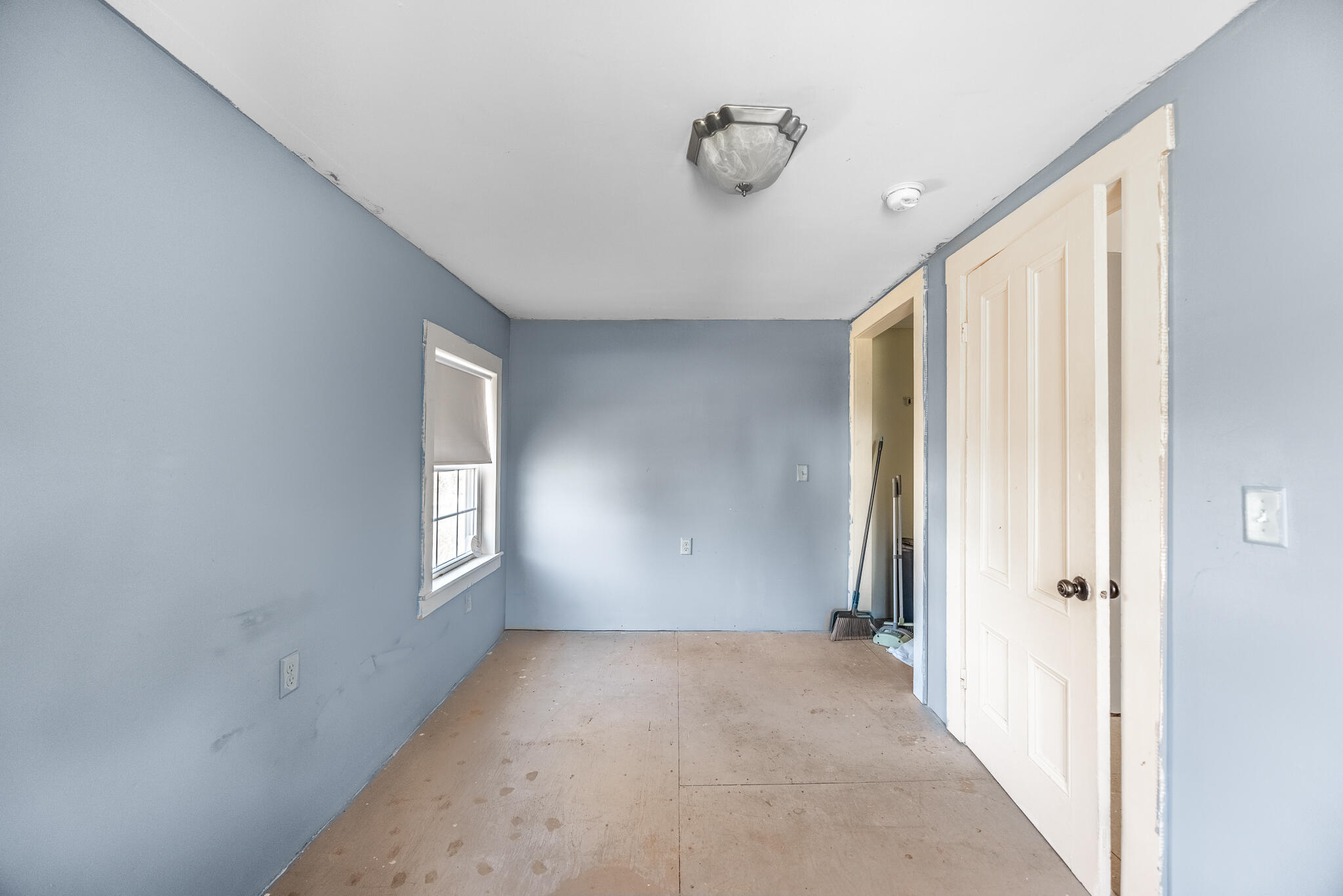 36 Northern Avenue, Hampden, ME, 04444