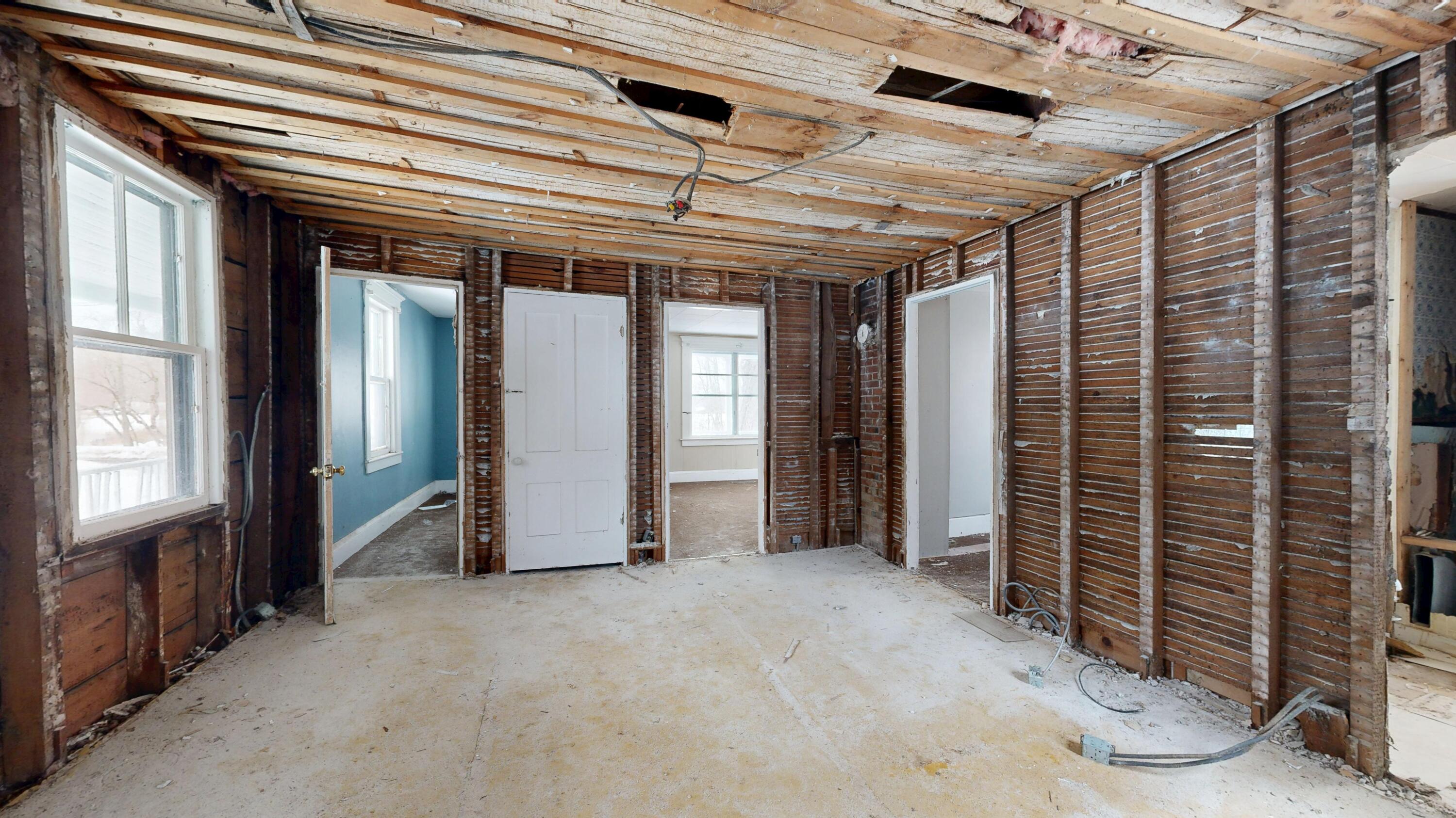 121-123 Oak Hill Road, Auburn, ME, 04210