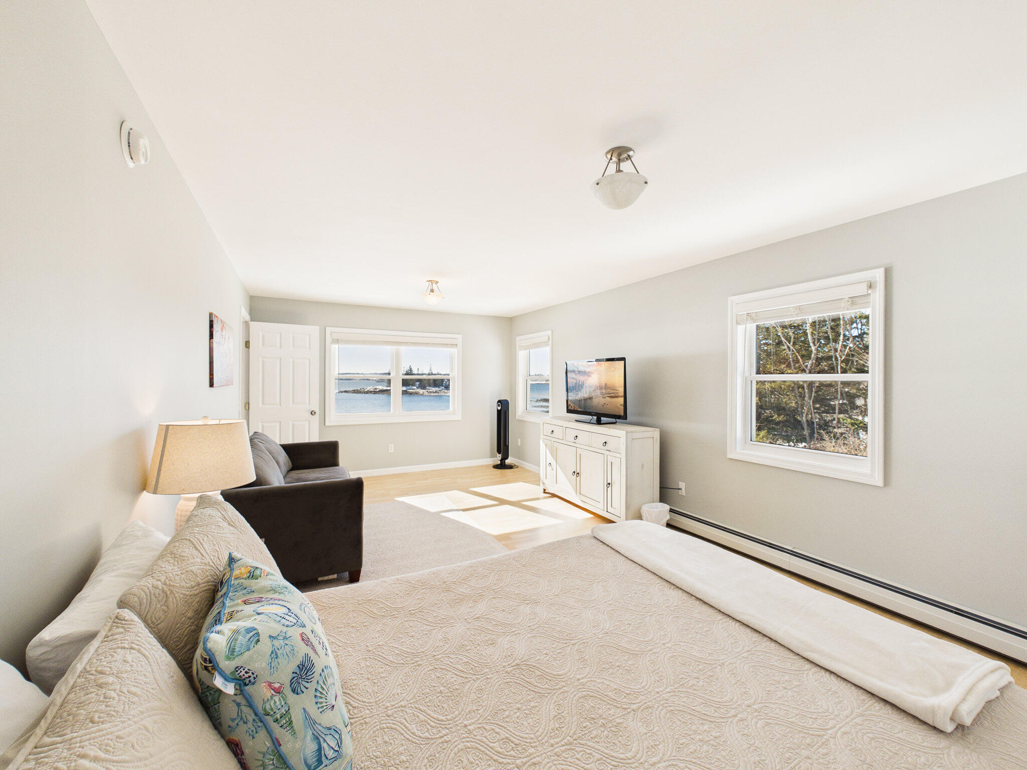 1 Mussel Ridge Lane, Owls Head, ME, 04854