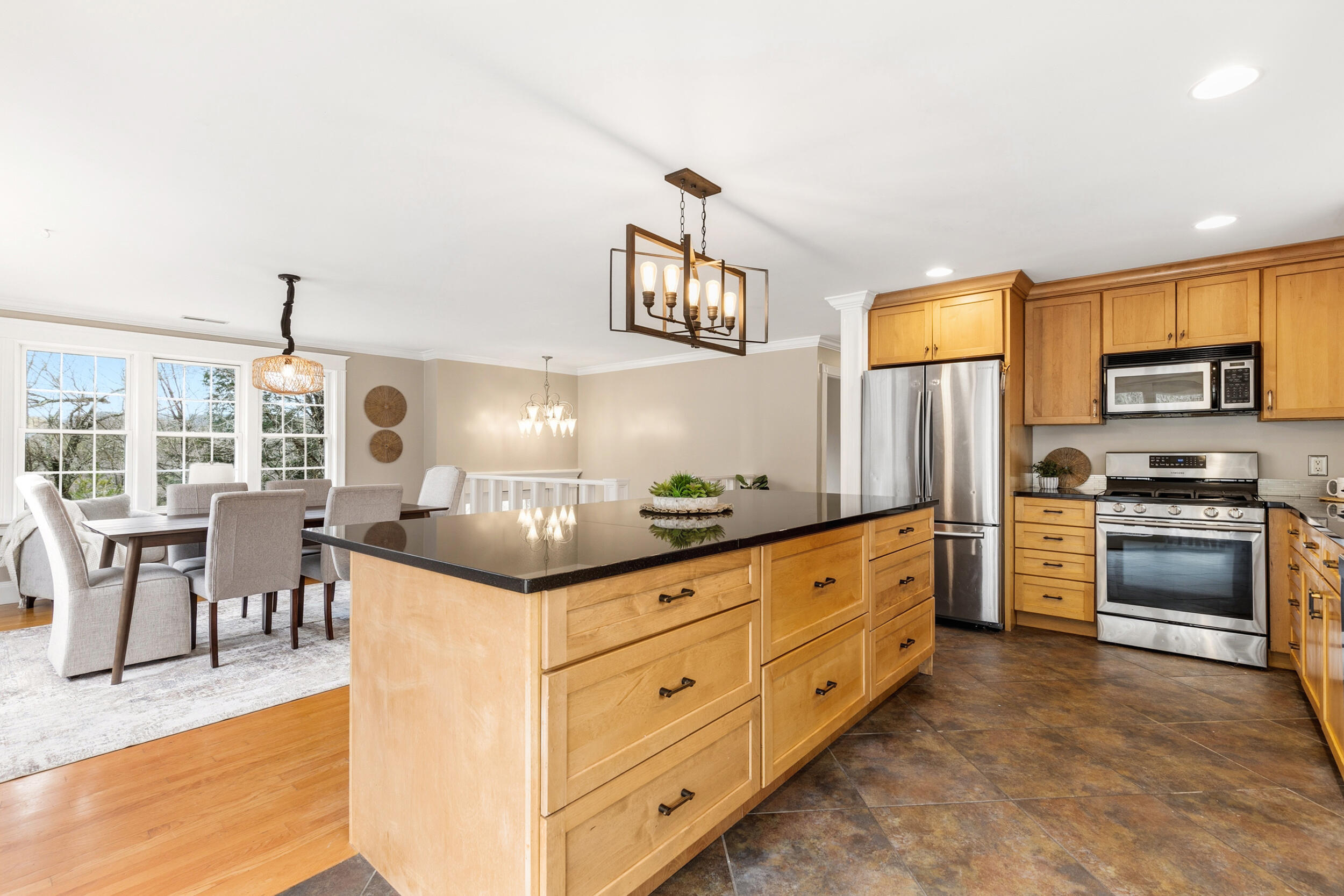 281 Range Road, Cumberland, ME, 04021