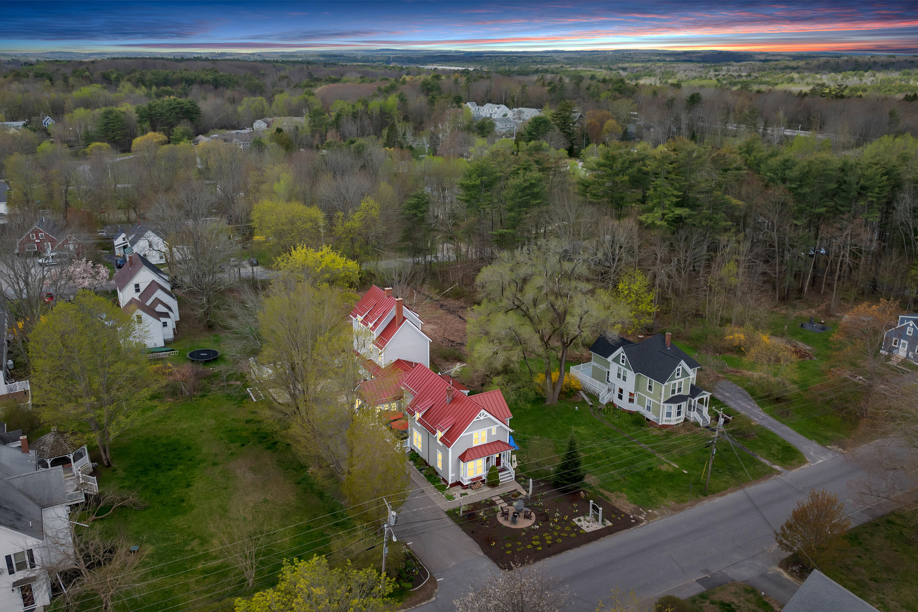 11 Holbrook Street, Freeport, ME, 04032