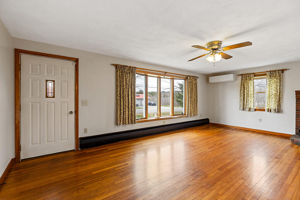 176 Fairfield Street, Oakland, ME, 04963