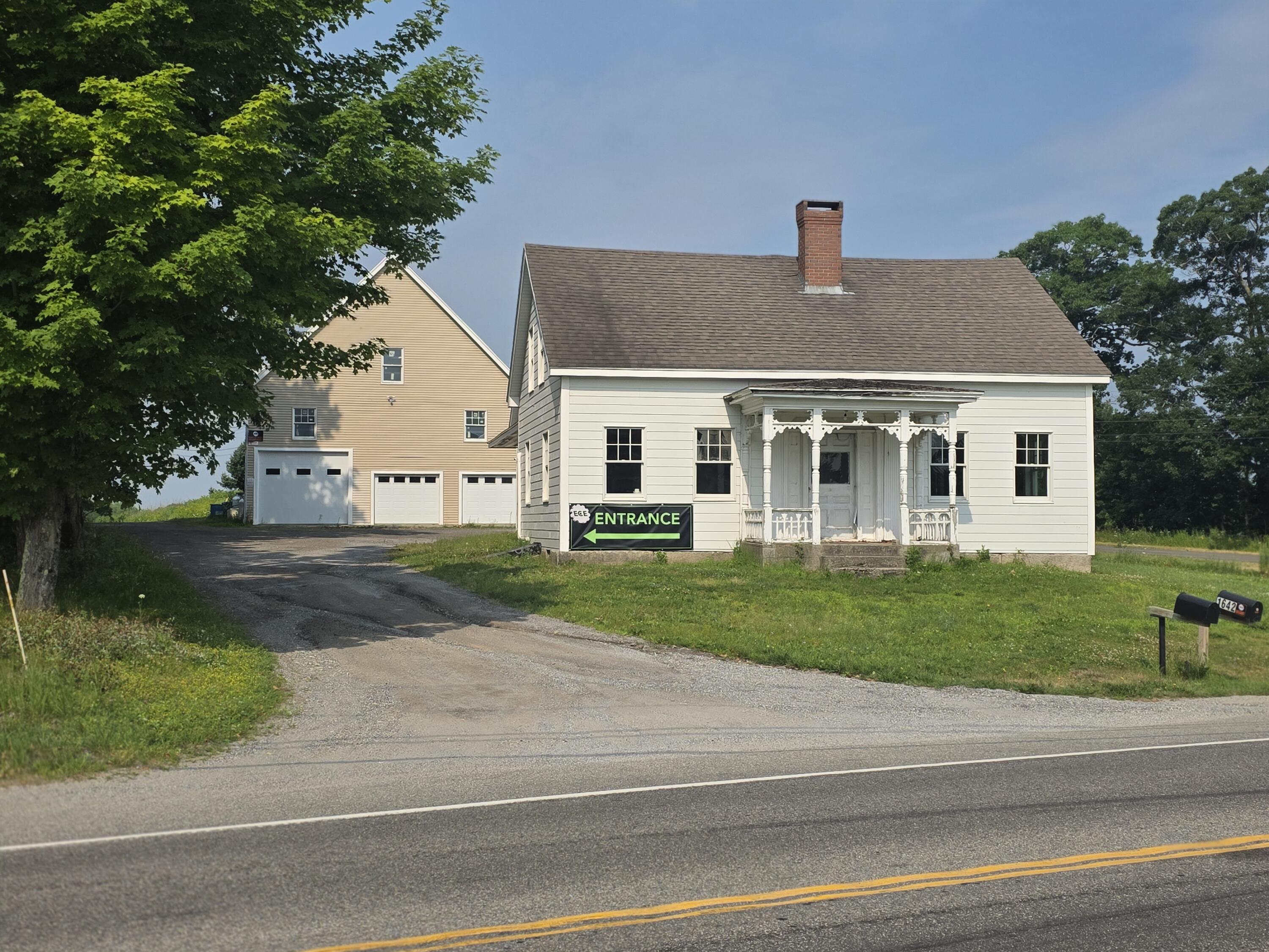 Your Local Guide to Warren, Maine