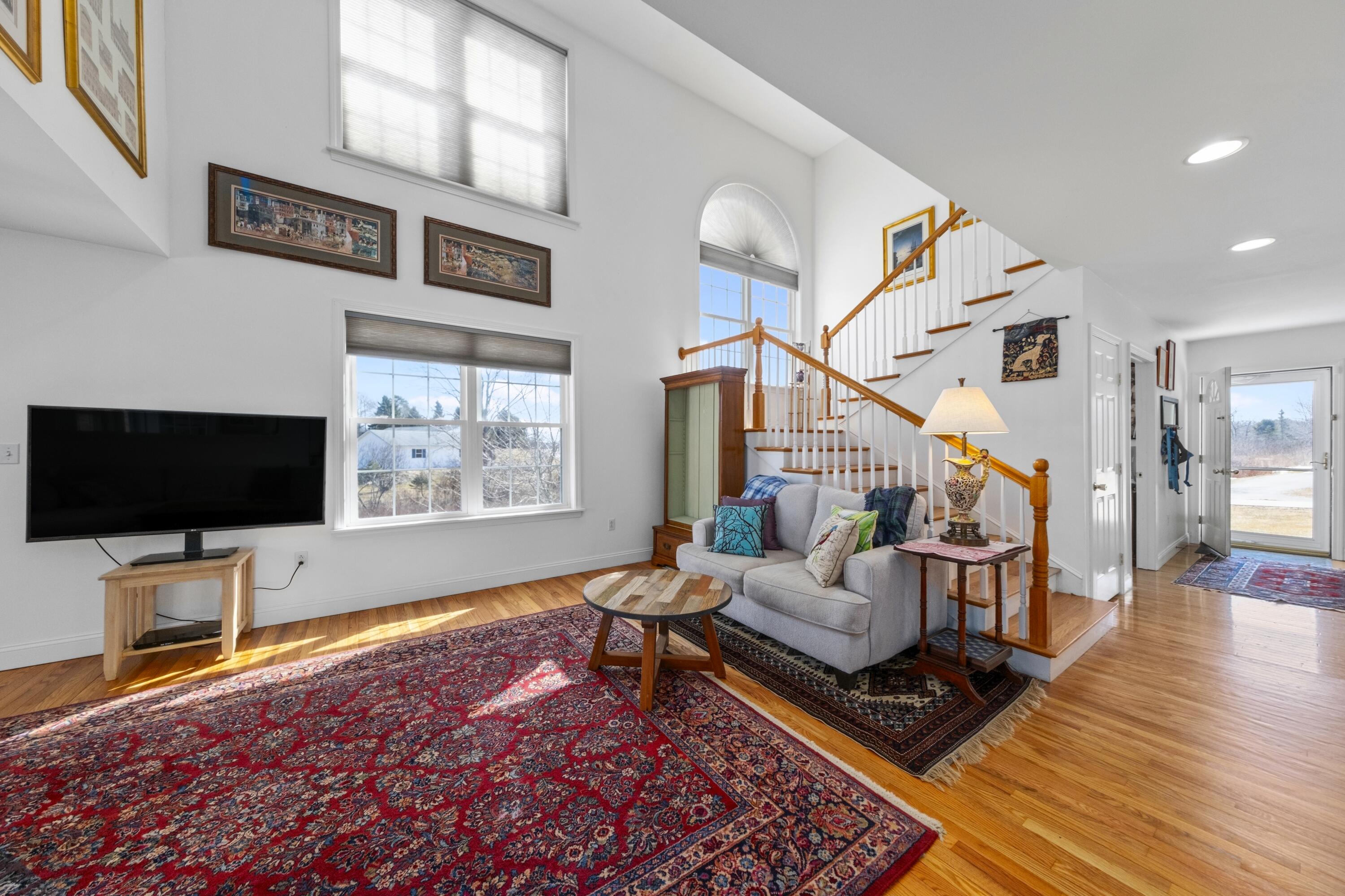 36 Bobolink Lane
