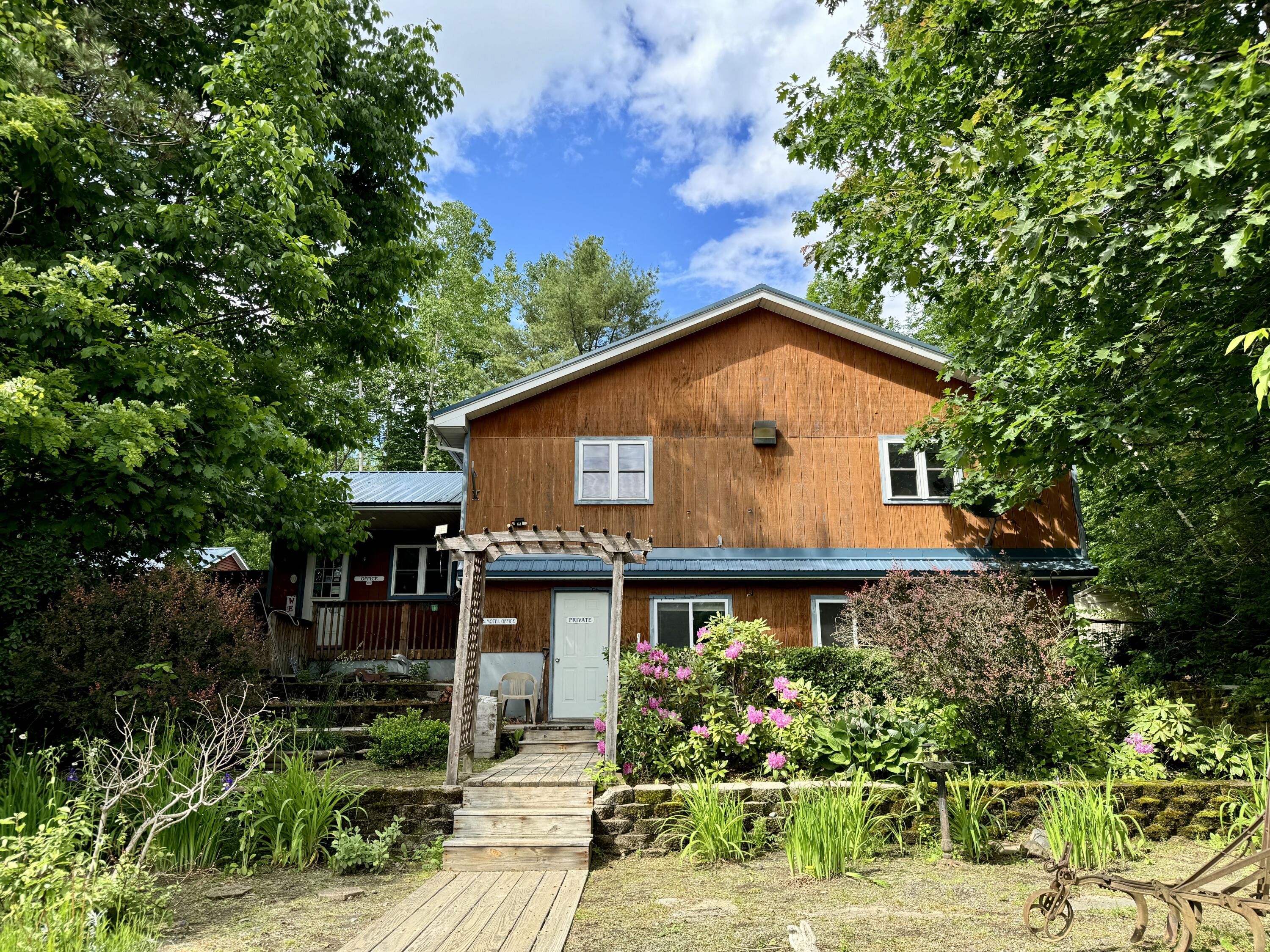 382 Water Street, Guilford, ME, 04443