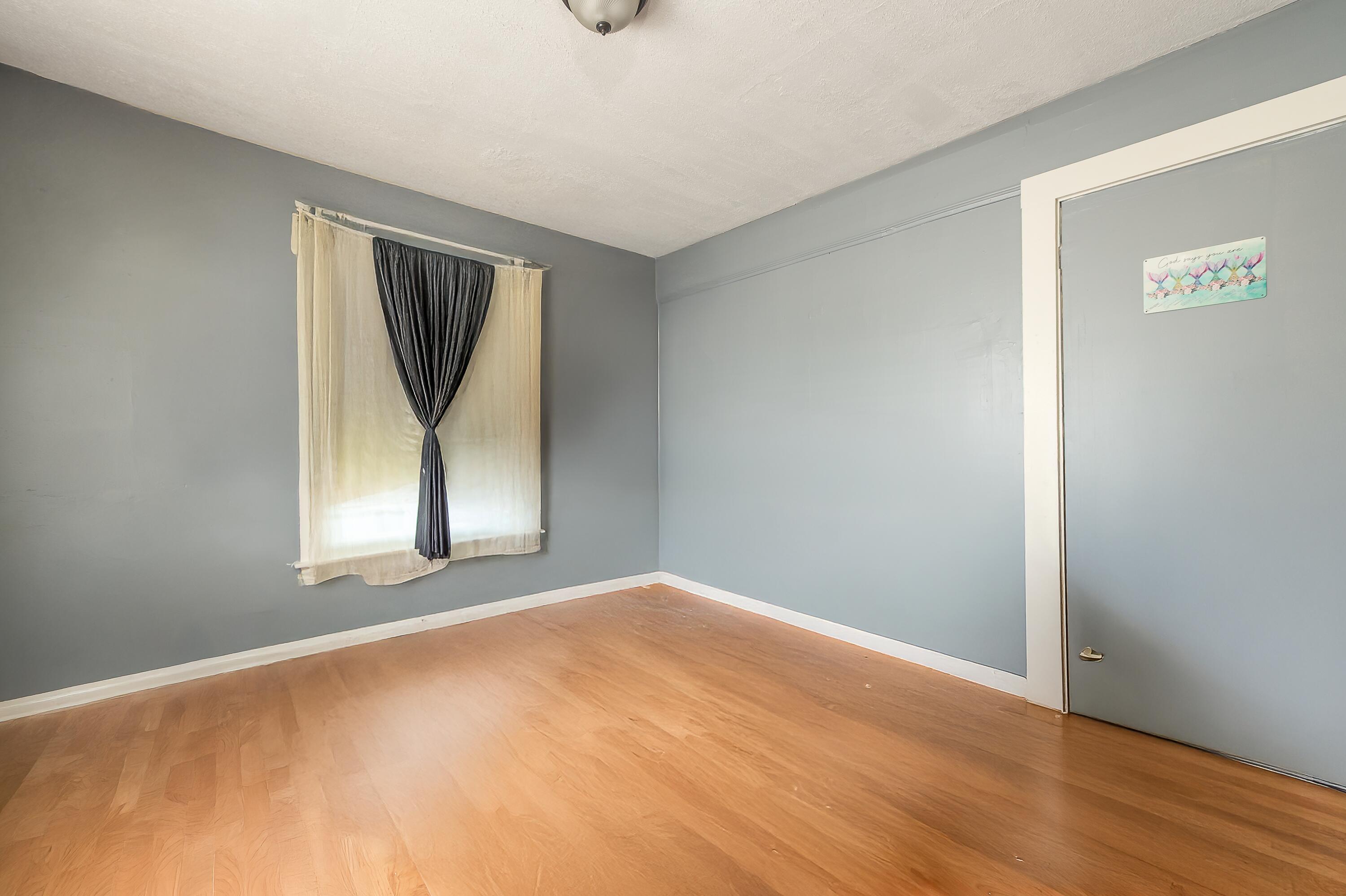 323 Cumberland Street, Rumford, ME, 04276