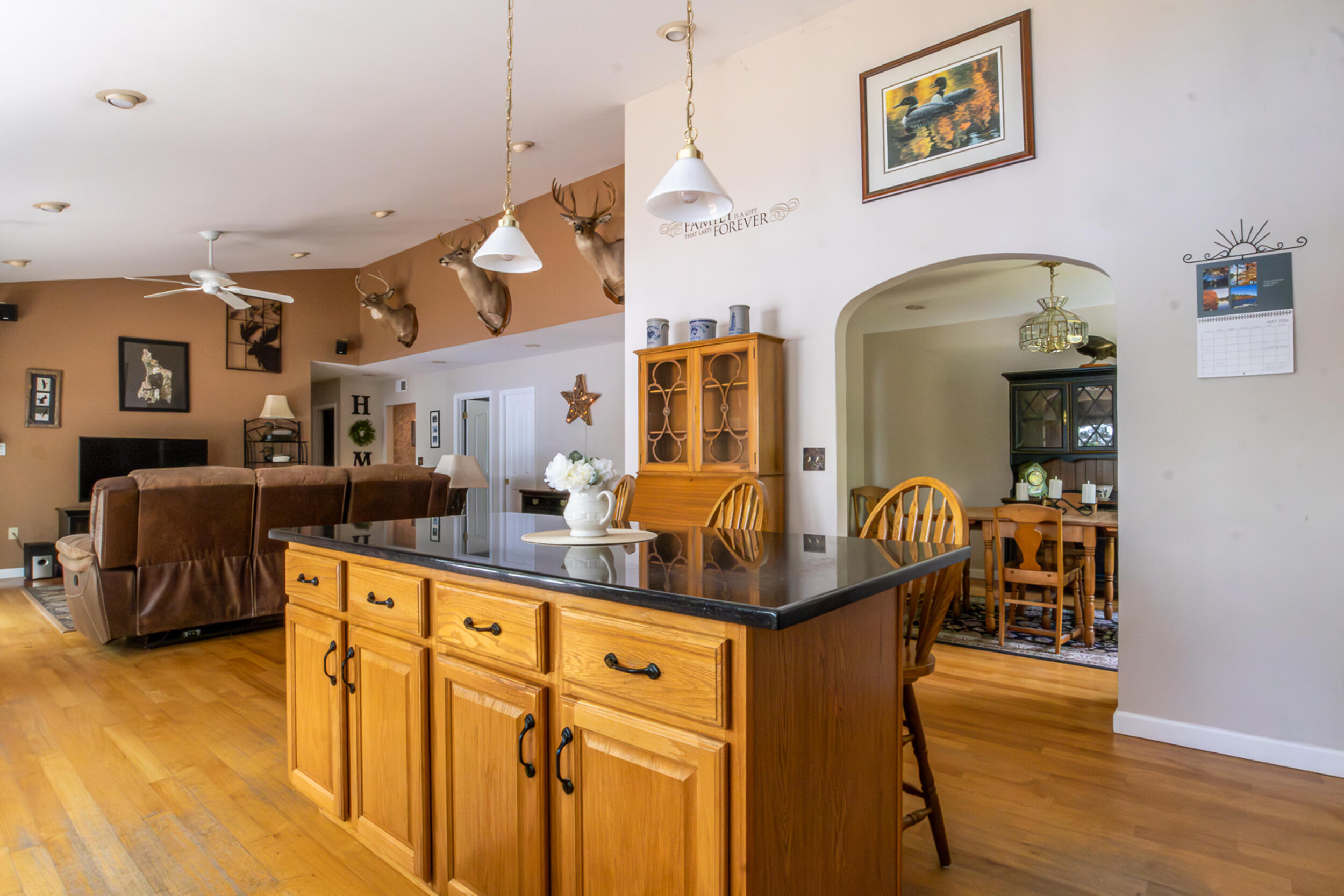 60 Diamond kitchen into living - Copy