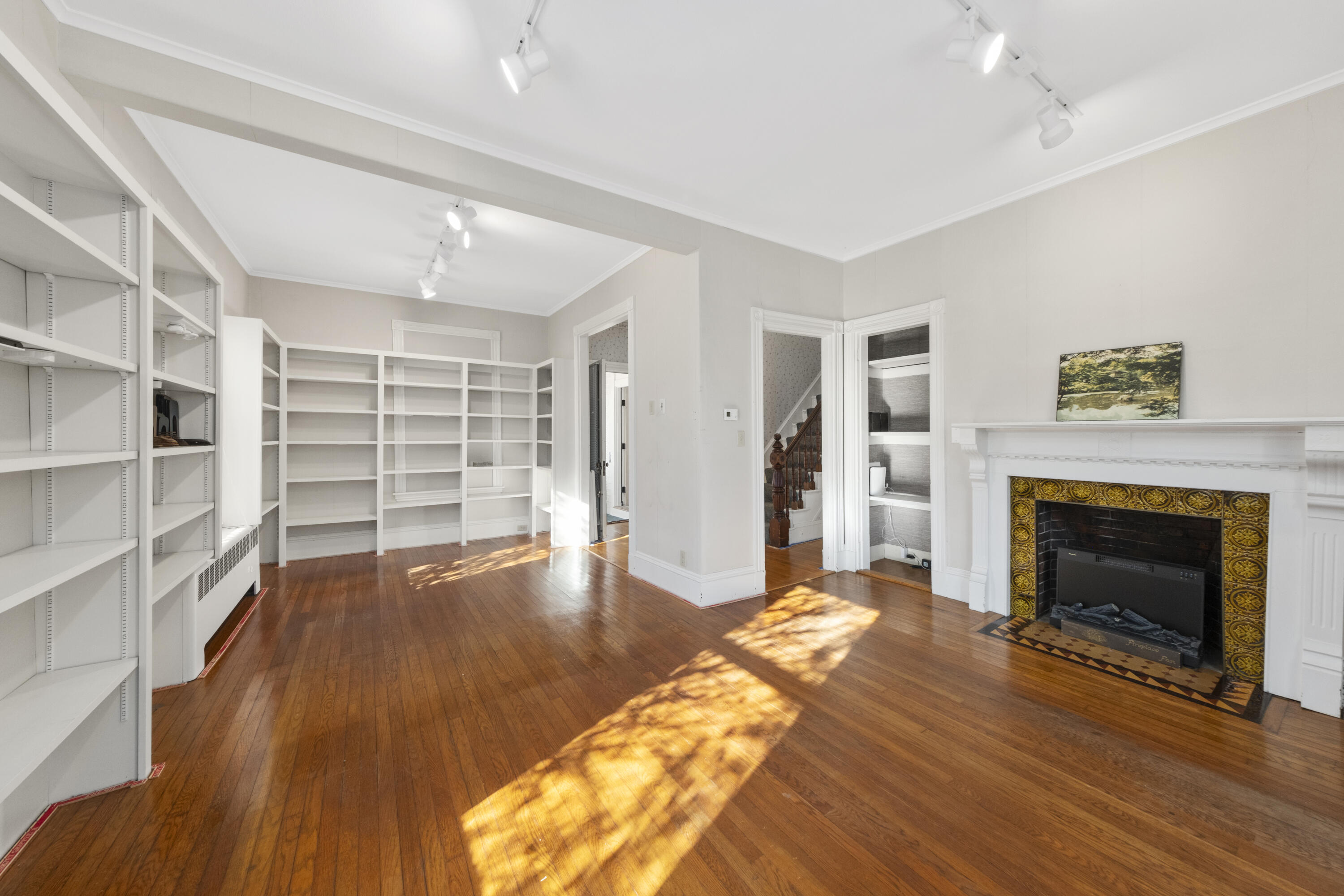 31 Talbot Avenue
