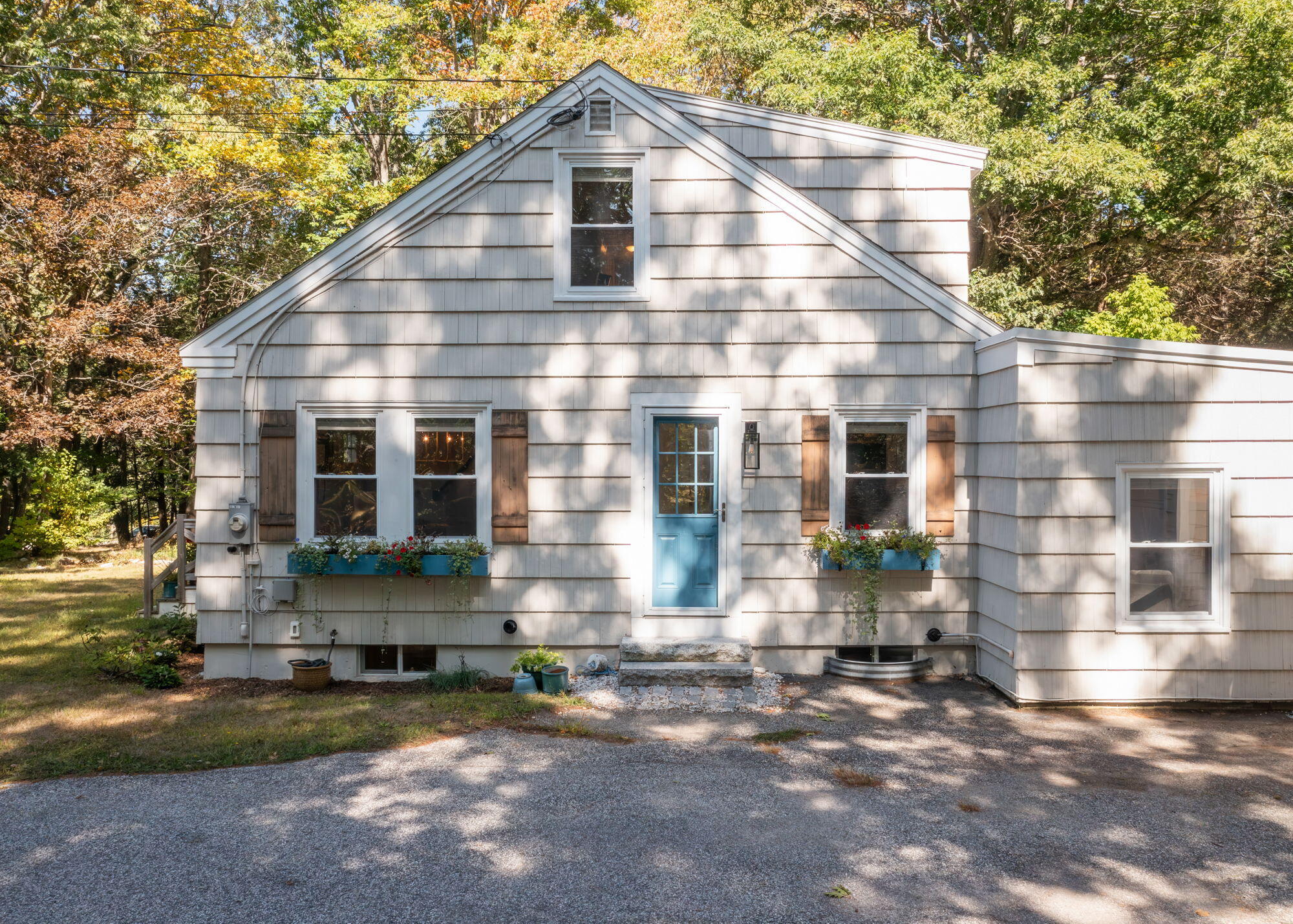 303 Middle Road, Falmouth, ME 04105 303 Middle Road