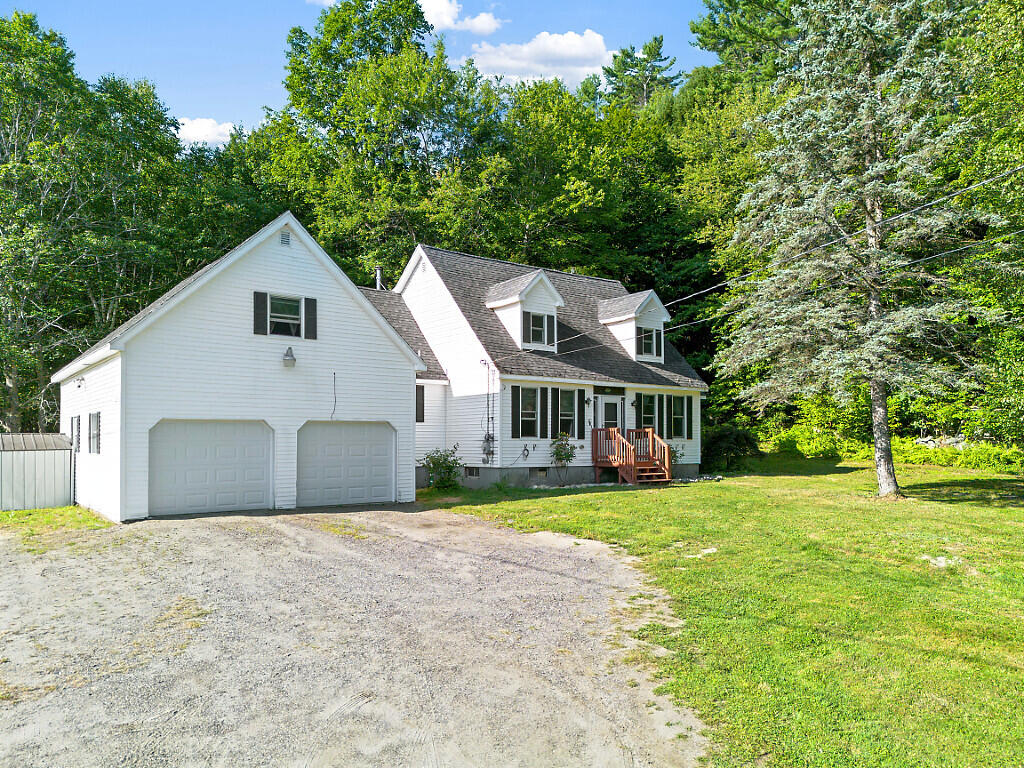 Photo of 42 Bert Drive Monmouth ME 04265