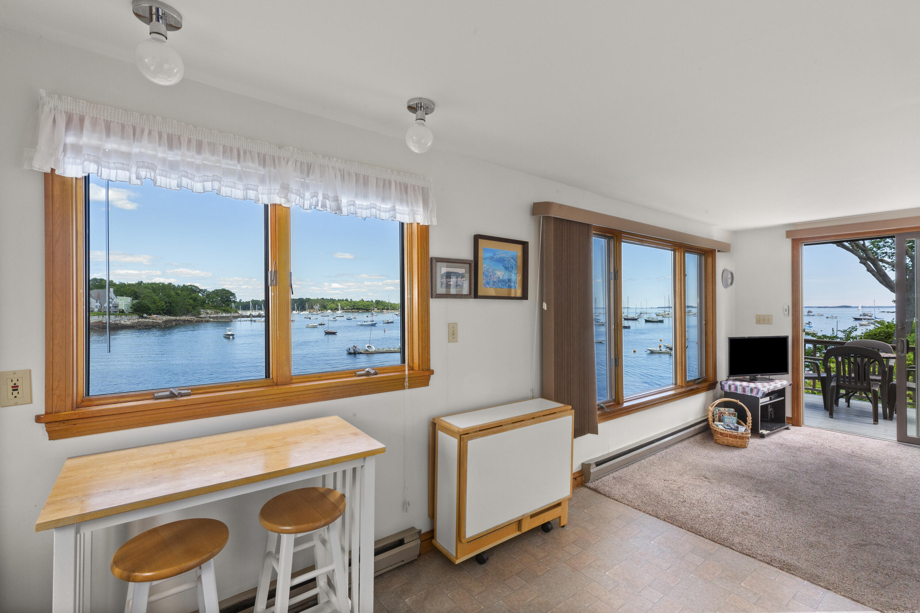 6 Bay Road, Camden, ME, 04843