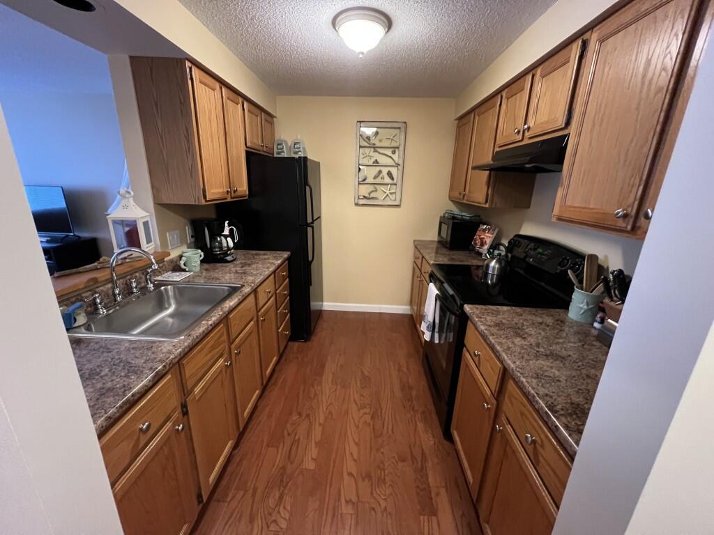 79 E Ridge Road UNIT 211, Southwest Harbor, ME, 04679