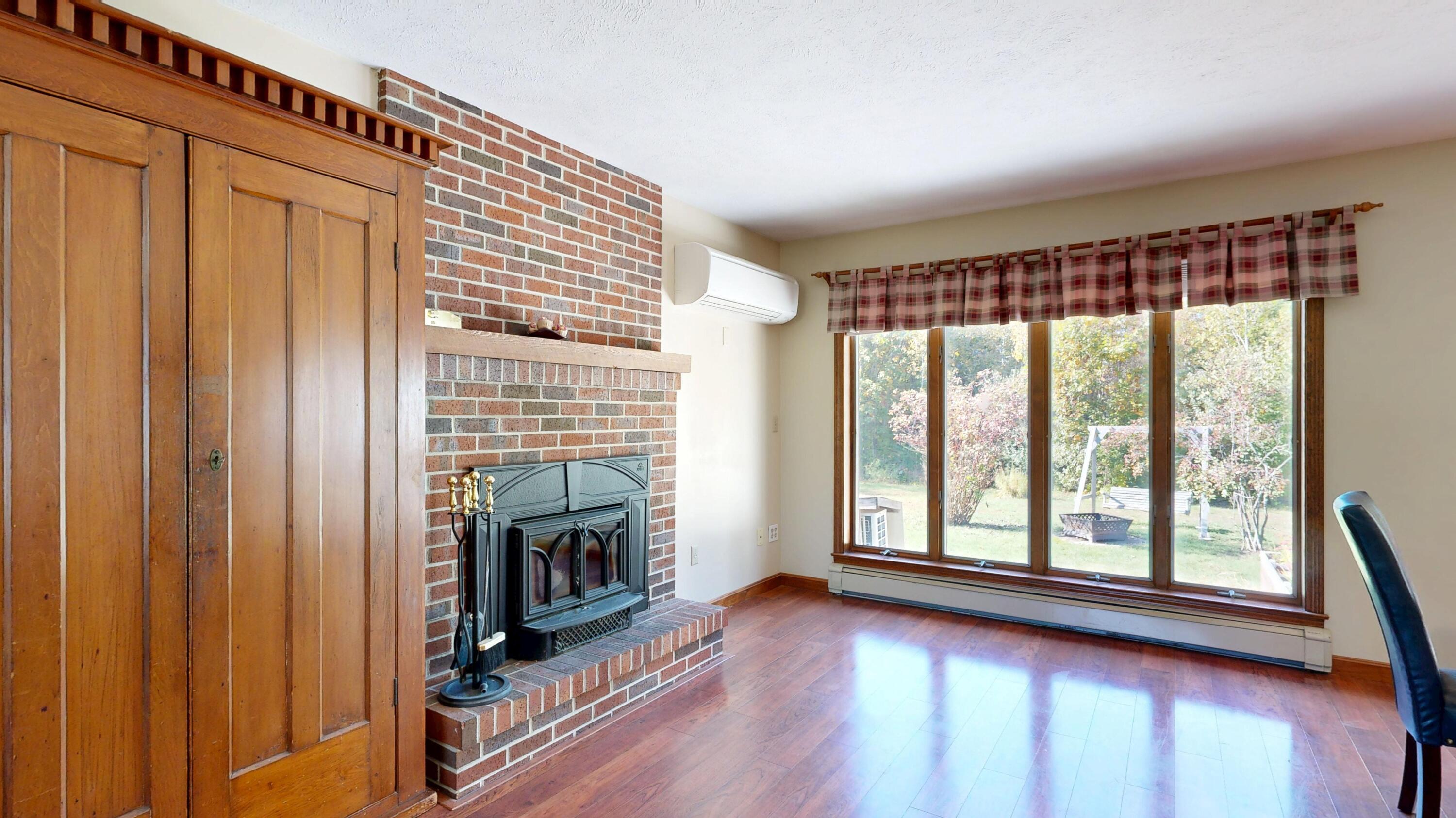 12 Hartford Street, Lewiston, ME, 04240