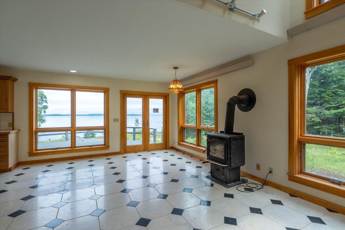 391 Main Road, Islesboro, ME, 04848