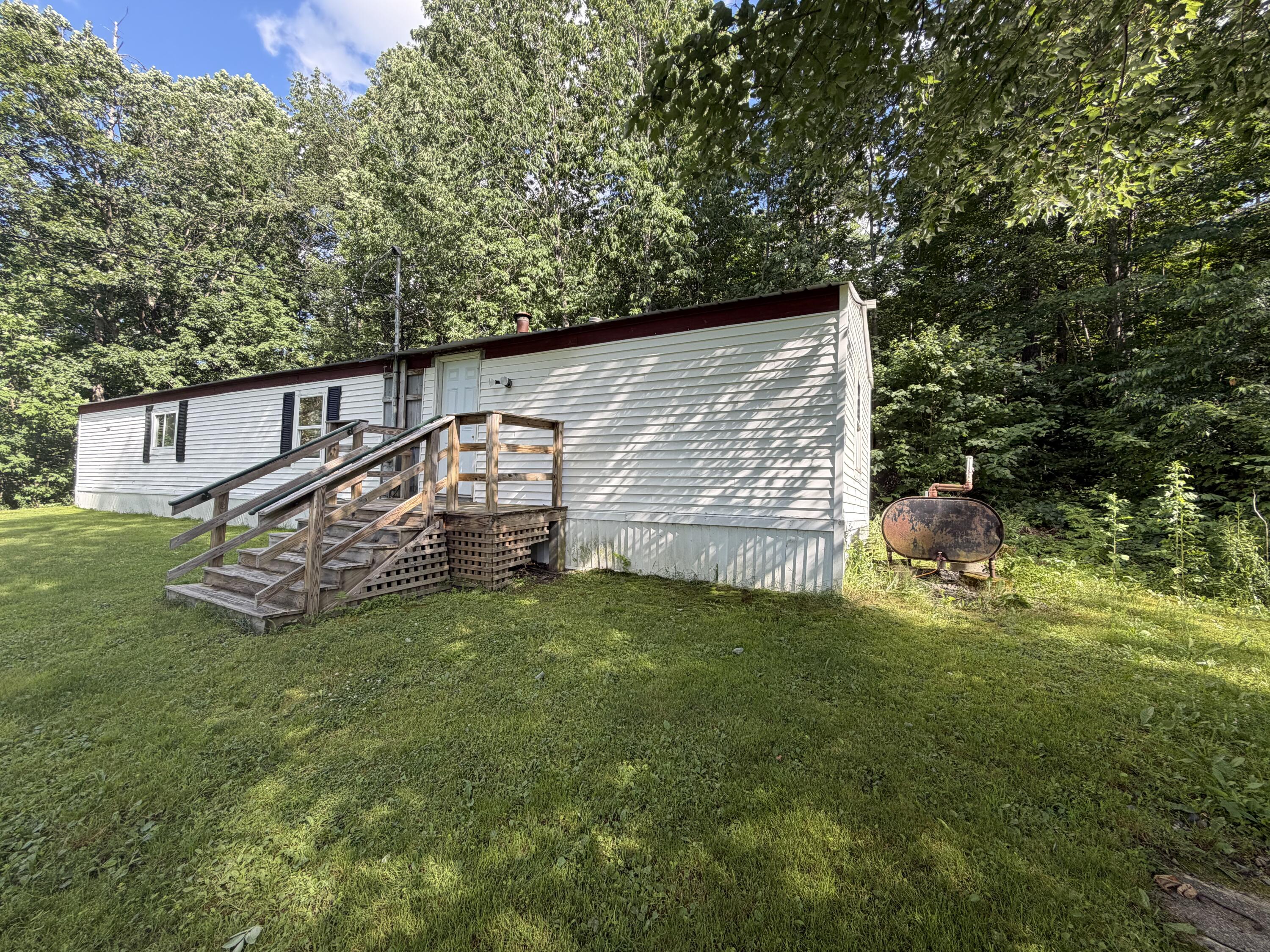 16 Craig Lane, Sangerville, ME 04479 IMG_5255