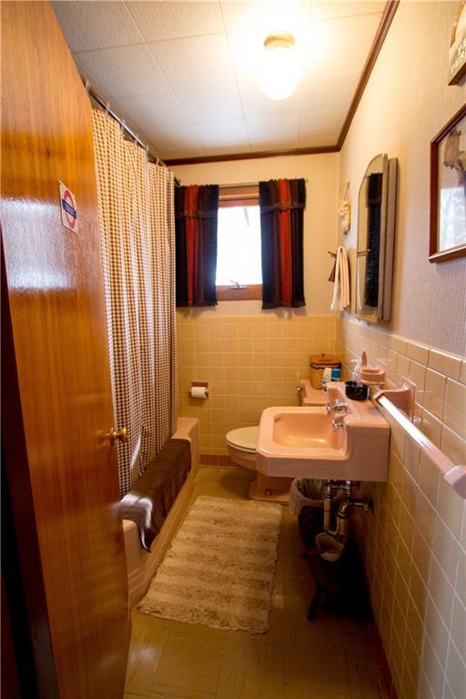 34 Oak Road, Greenwood, ME, 04255