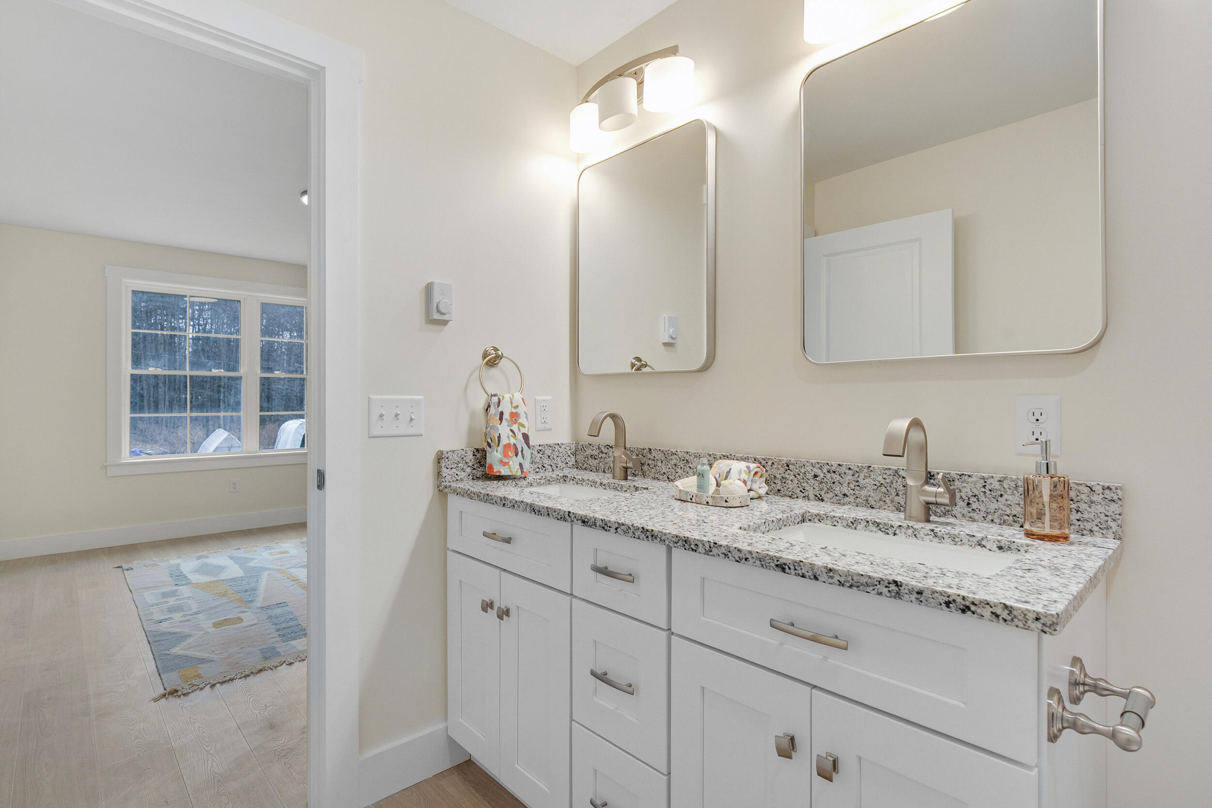 30 Dolley Farm Road 13